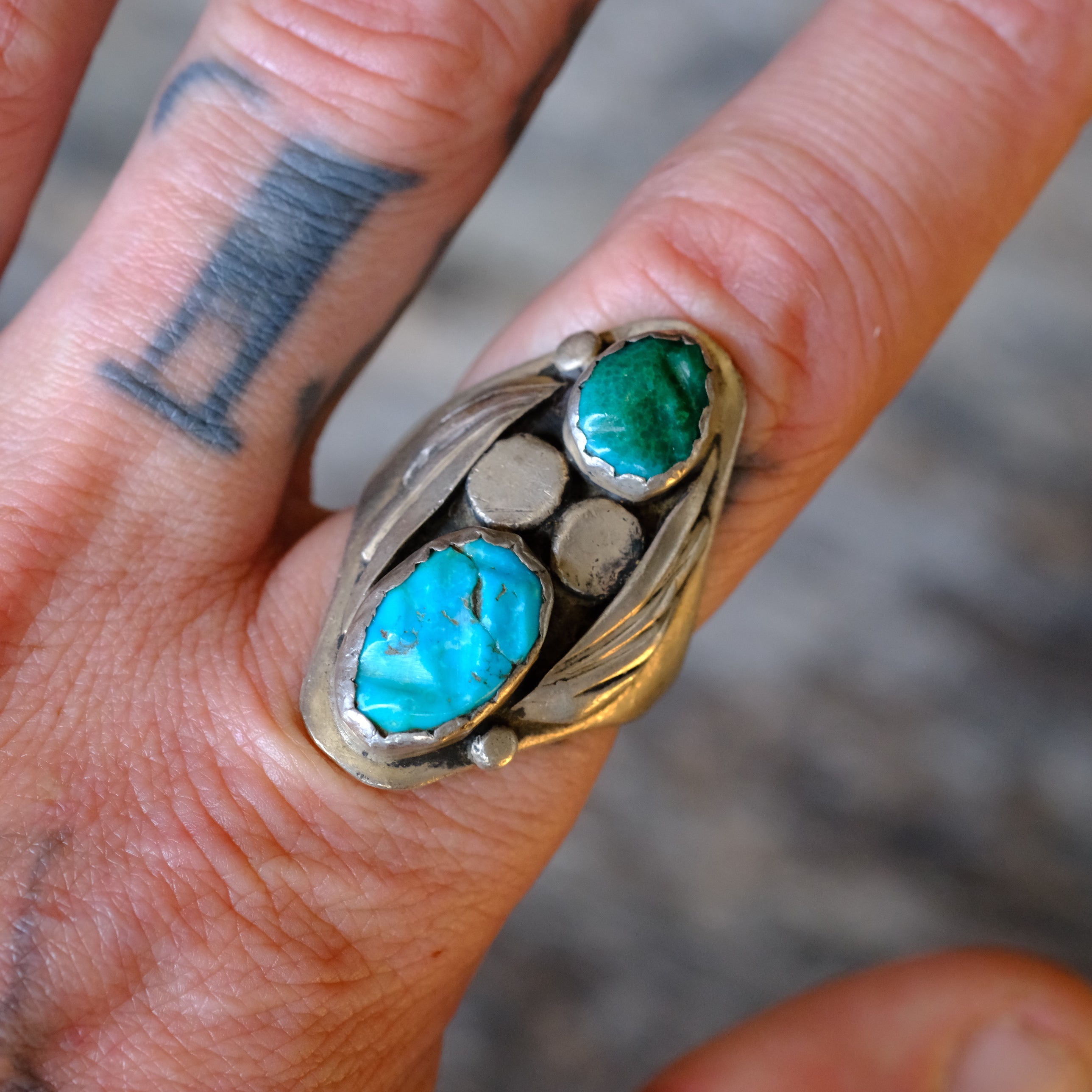 Vintage Sterling 2-Stone Turquoise Ring 8.75