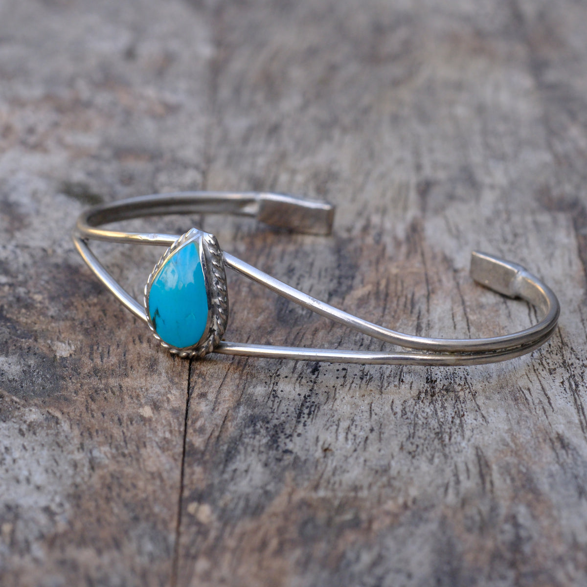 Cuff Vintage Sterling Turquoise Tear Drop Cuff Bracelet