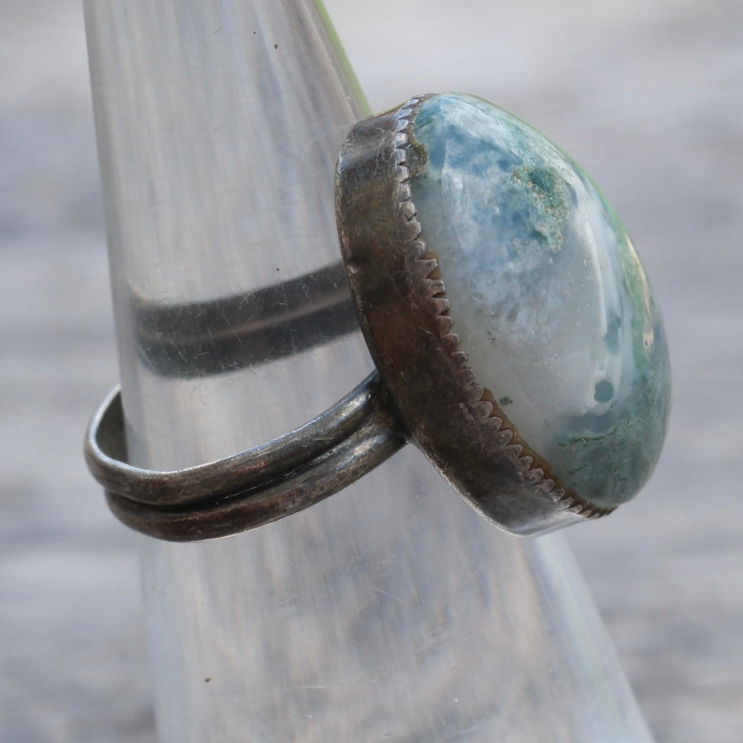 Vintage Sterling Green Agate Ring 5