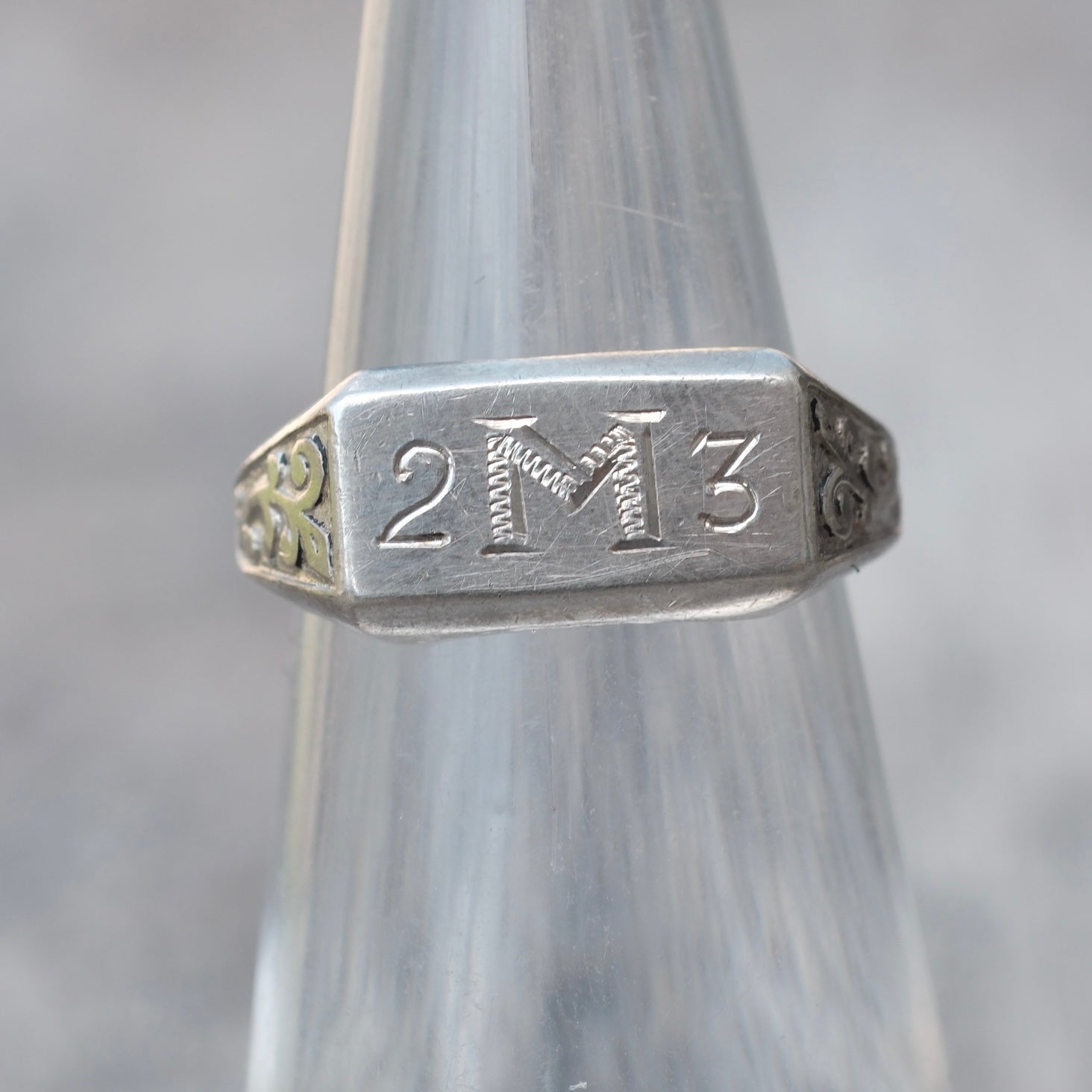 Vintage Sterling Silver Signet Ring 4.25