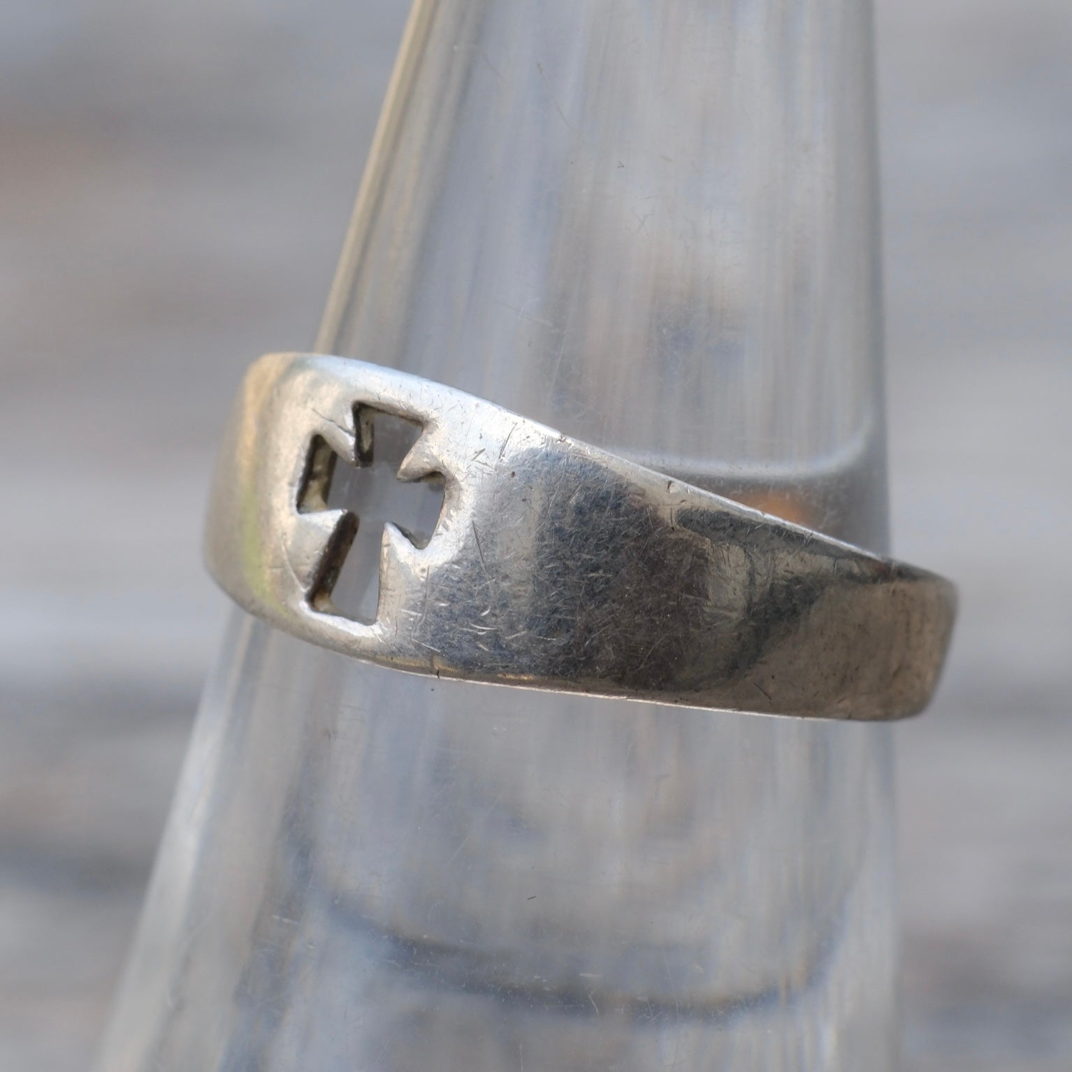 Vintage Sterling Silver Cross Ring 6.5