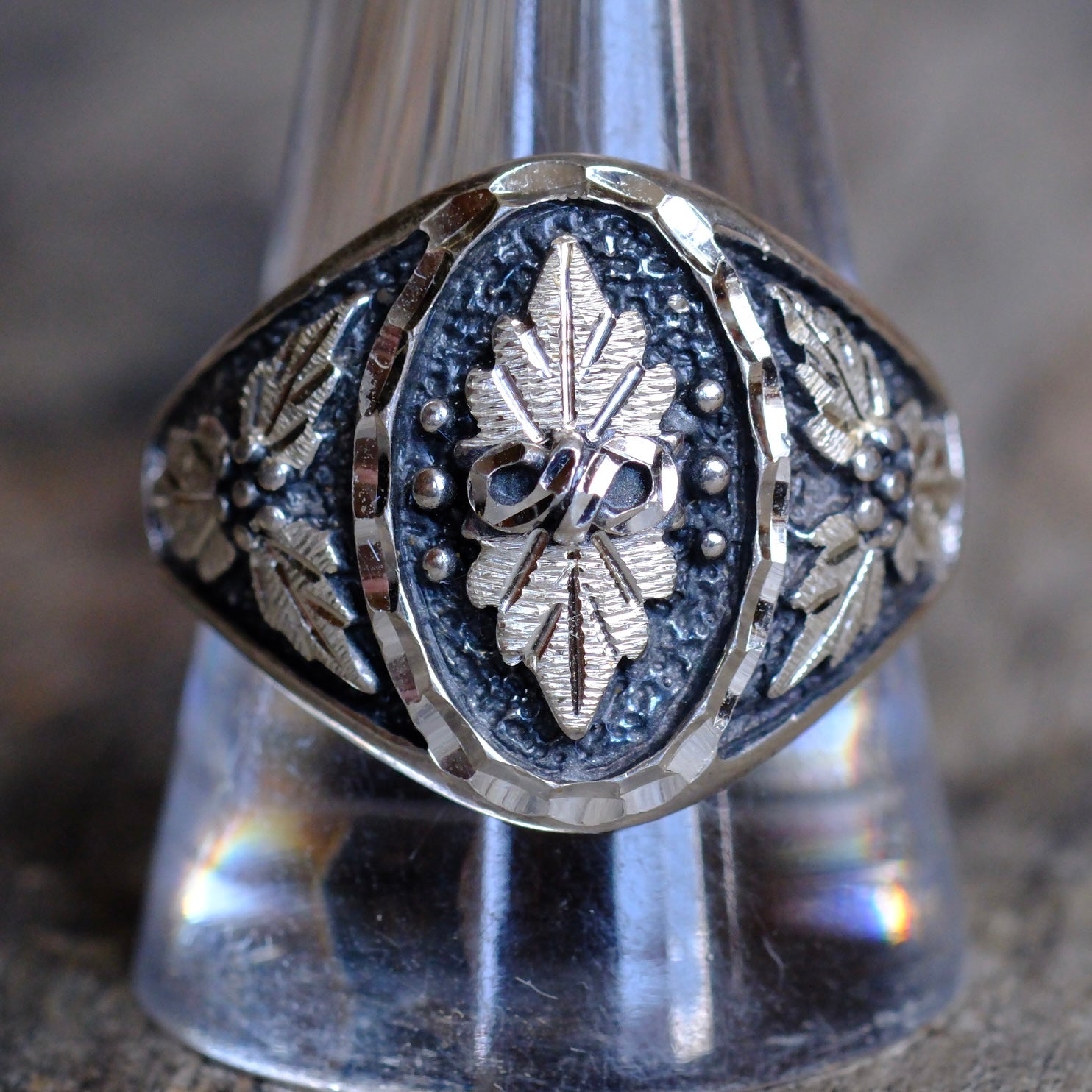 Vintage Sterling Leaf Signet Ring 11.5