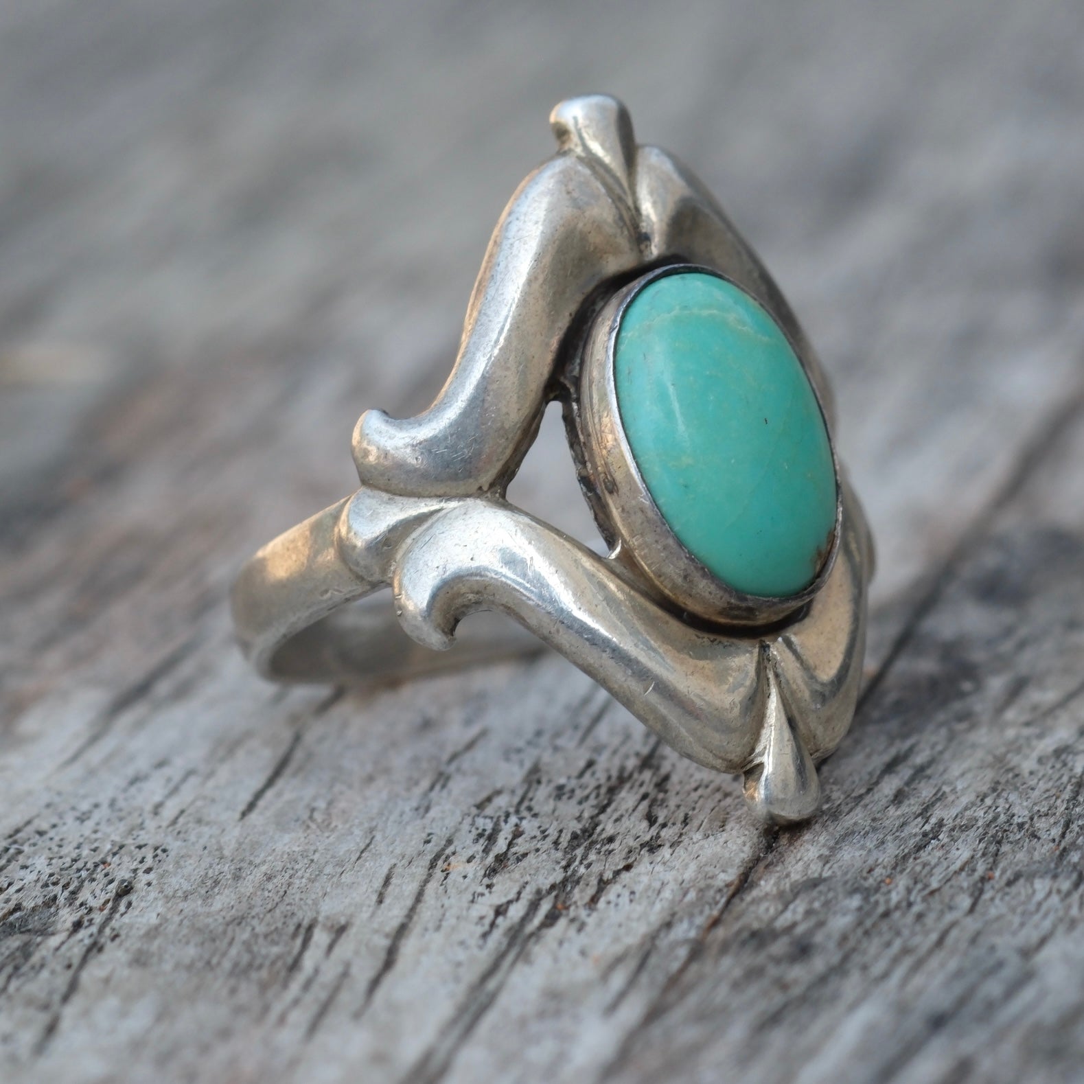 Vintage Sterling Turquoise Sandcast Ring 5.75