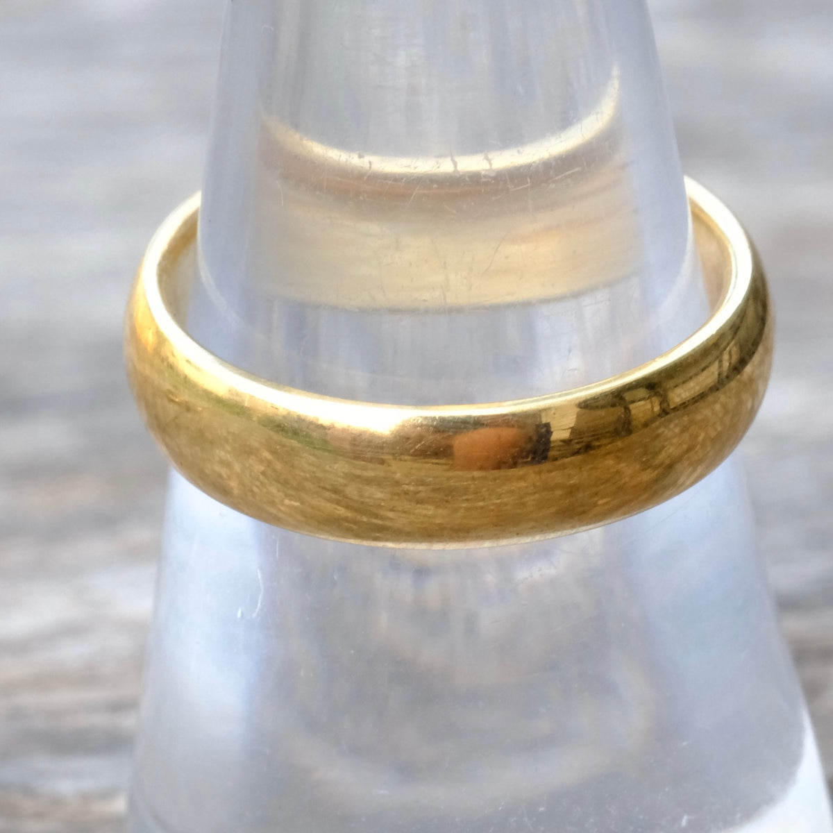 Vintage 14K Gold Band Ring 7.75