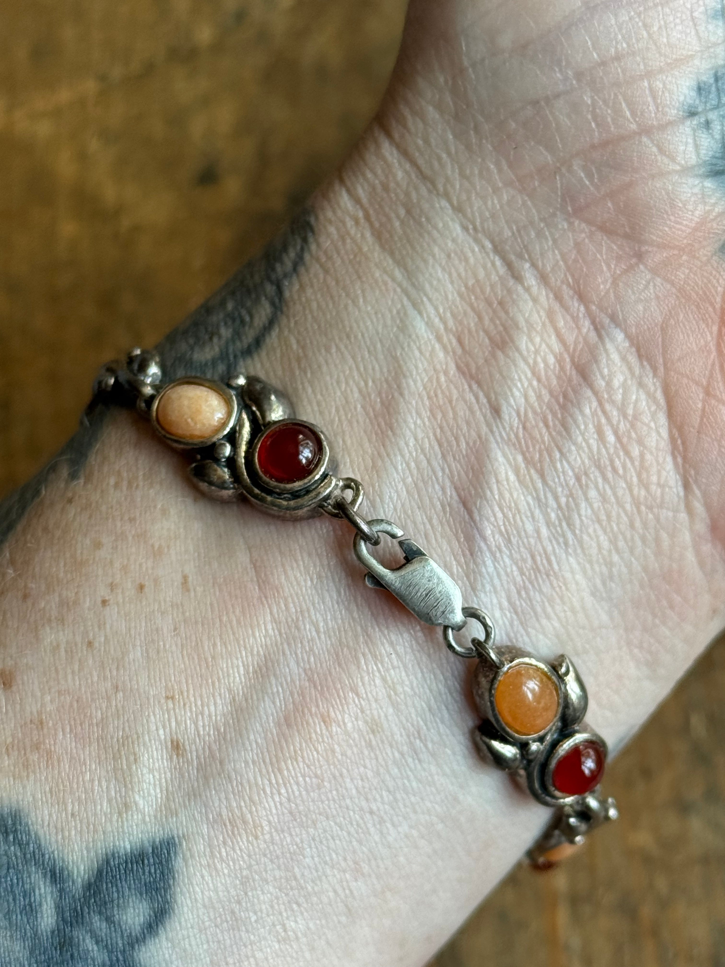 Vintage Sterling Silver 8.25” Carnelian Flower Link Bracelet