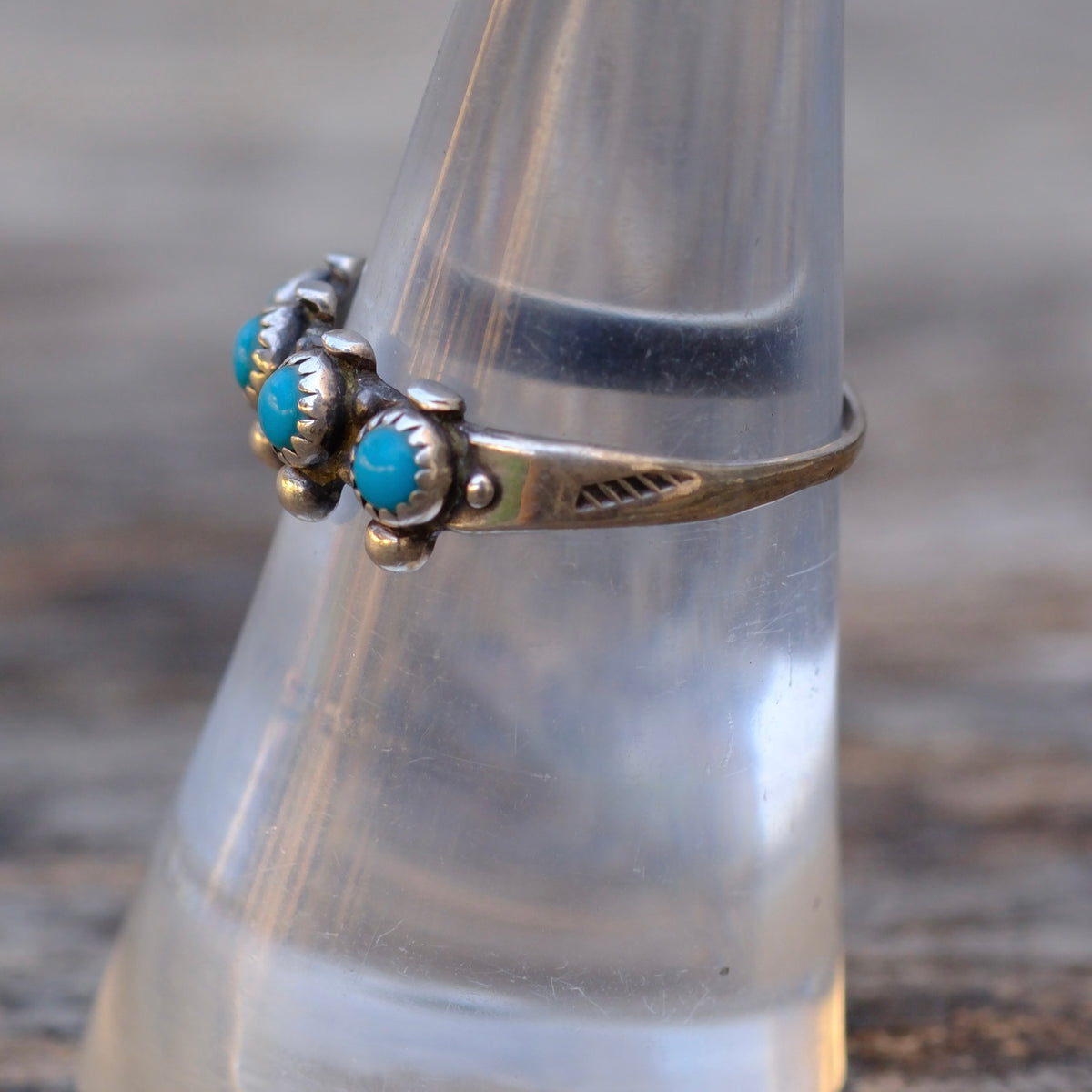 Vintage Sterling Snake Eye Turquoise Ring 6.75