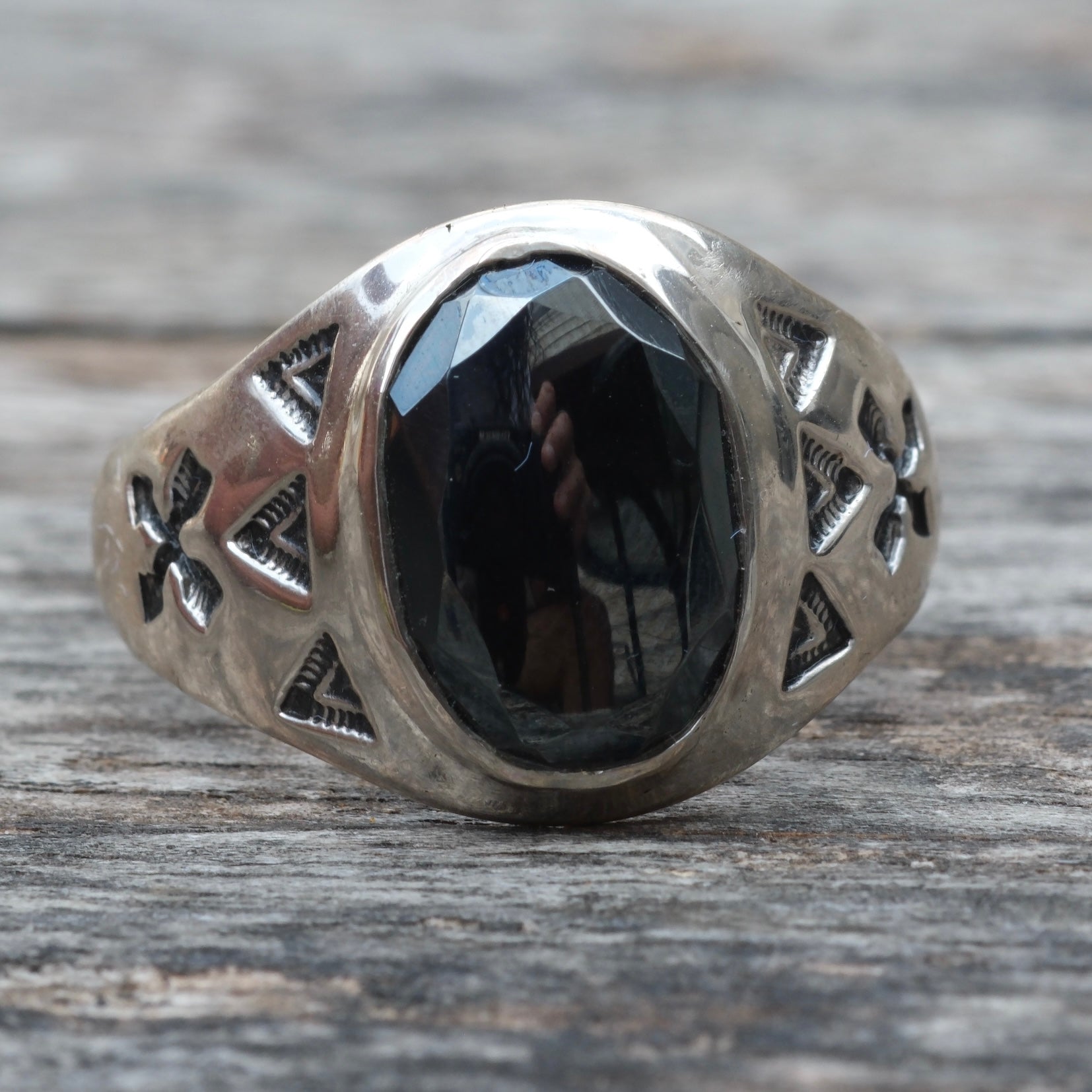 Vintage Sterling Hematite Stamped Arrows Ring 11.75