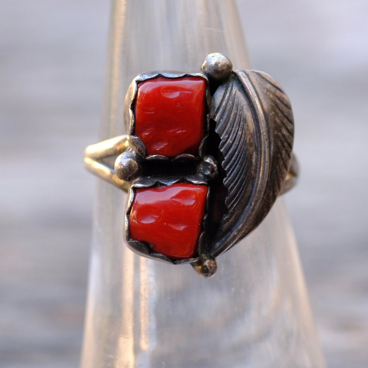 Vintage Sterling 2-Stone Coral Feather Ring 6