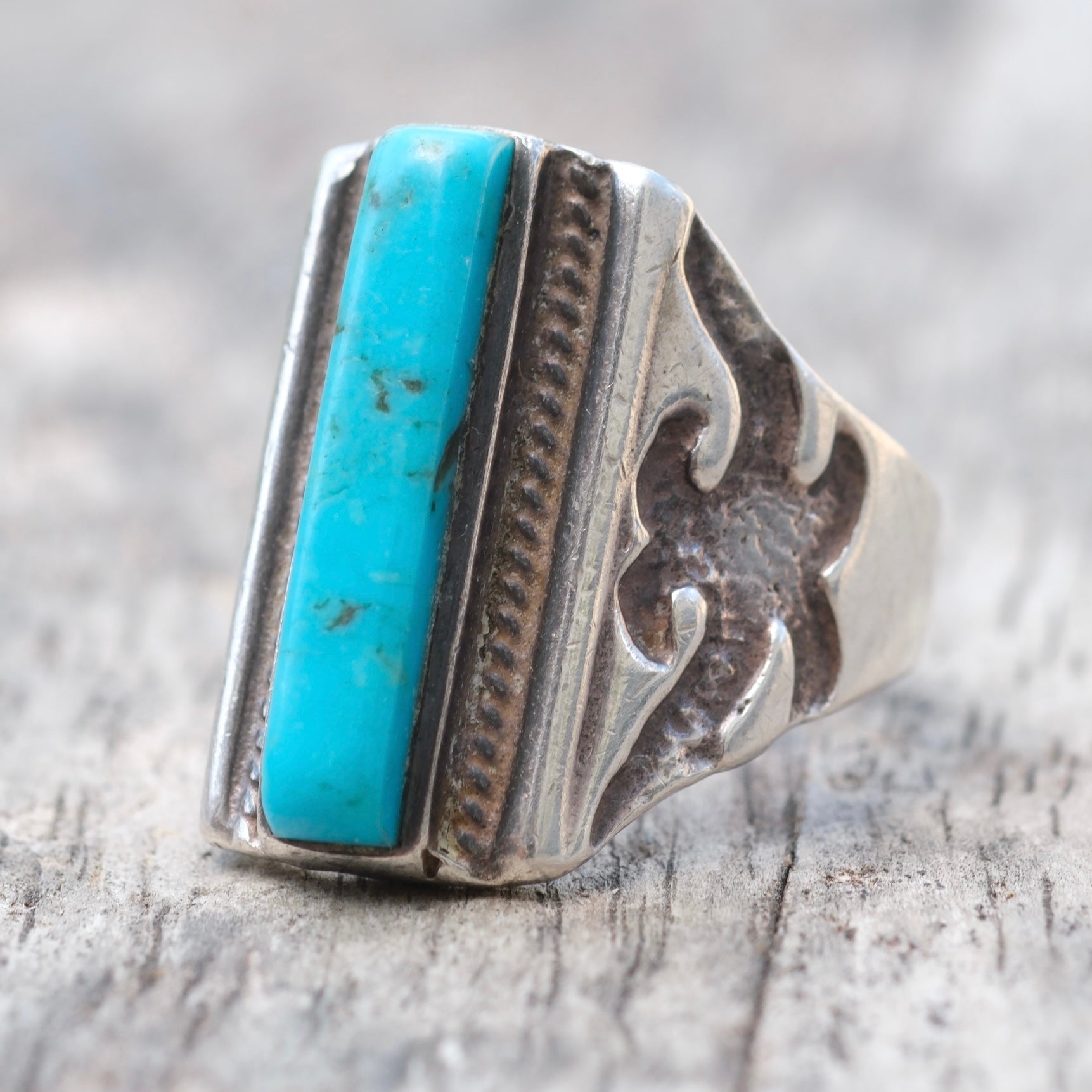 Vintage Sterling Turquoise Tribal Ring 10