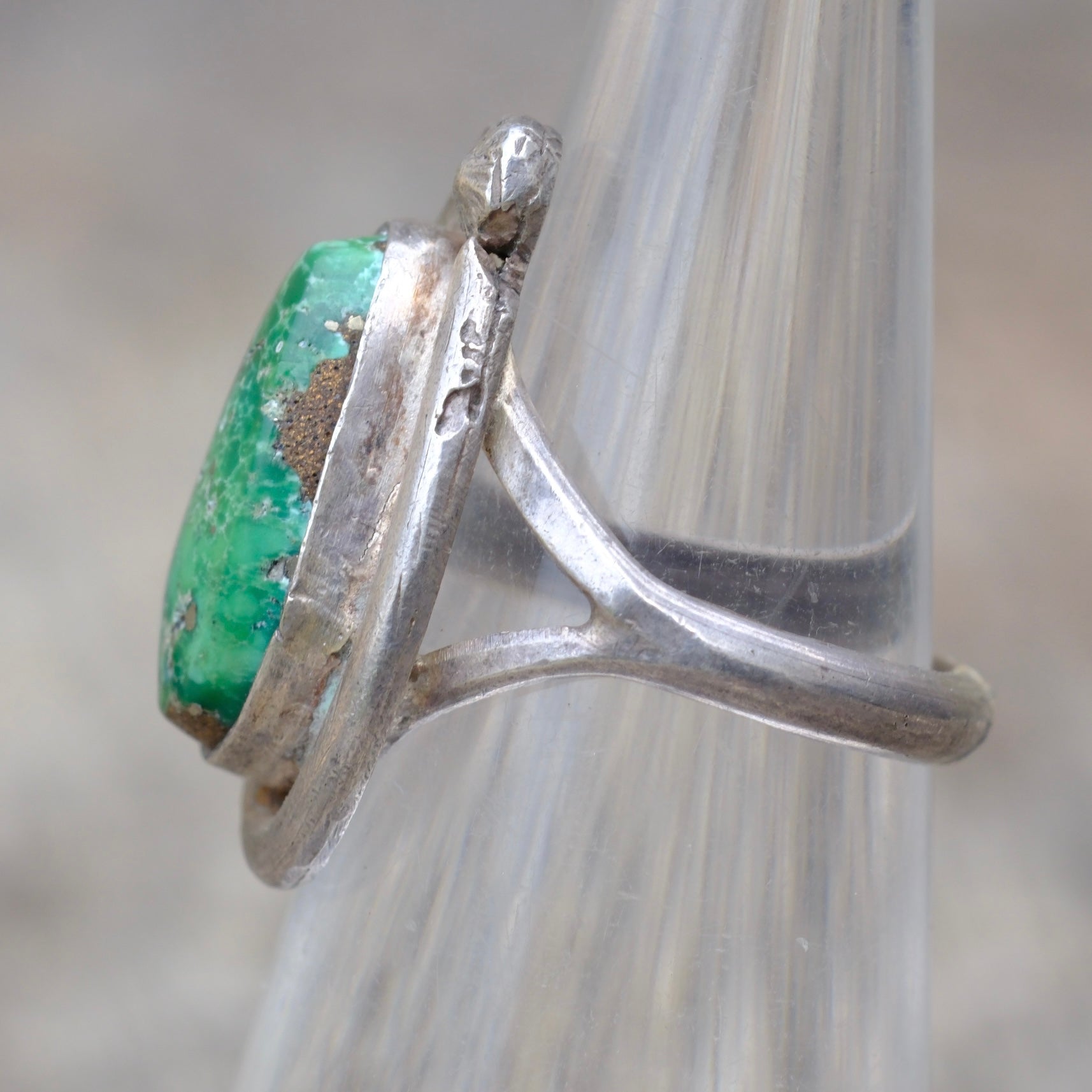Vintage Sterling Turquoise Ring 4.25