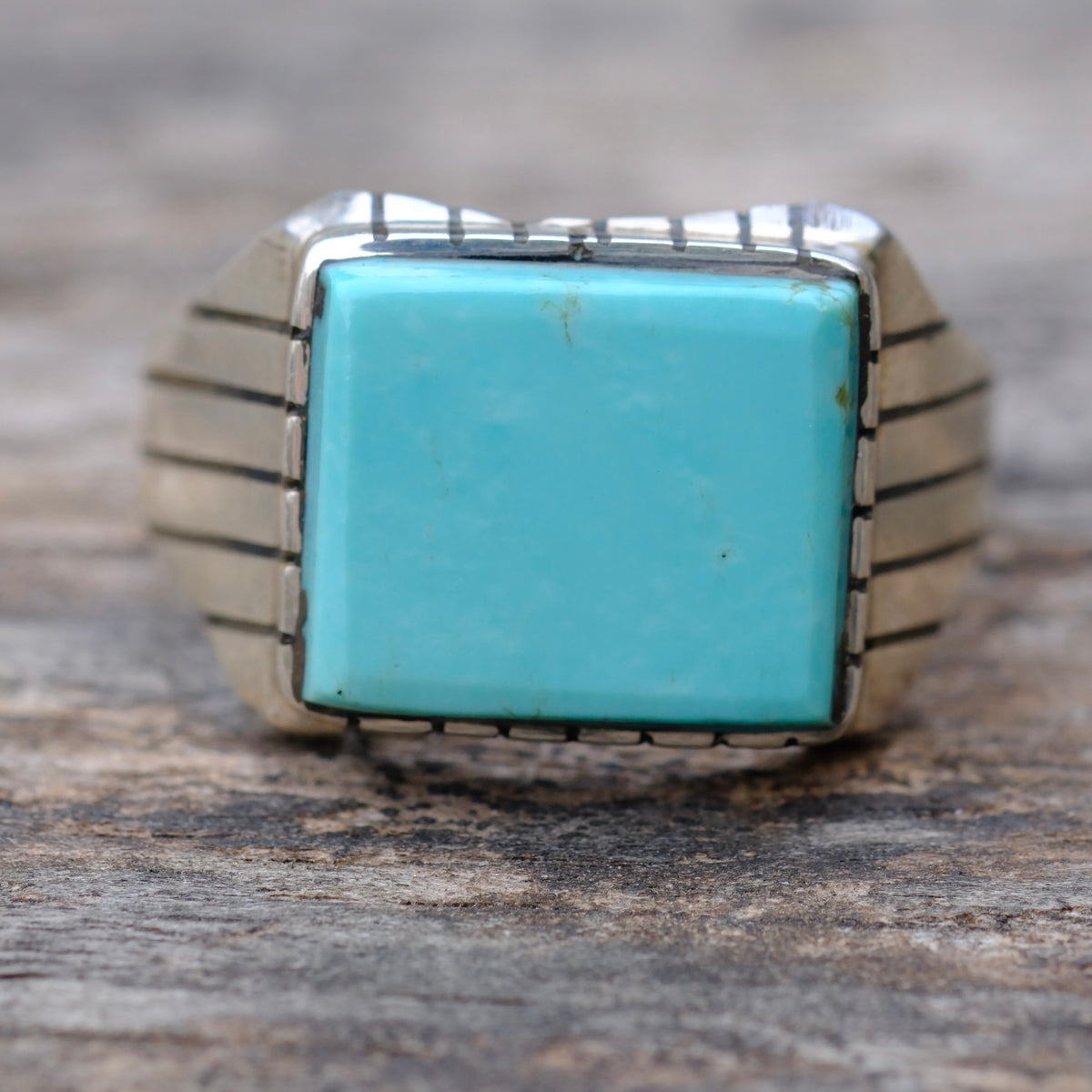 Vintage Sterling Turquoise Ribbed Band Ring 13