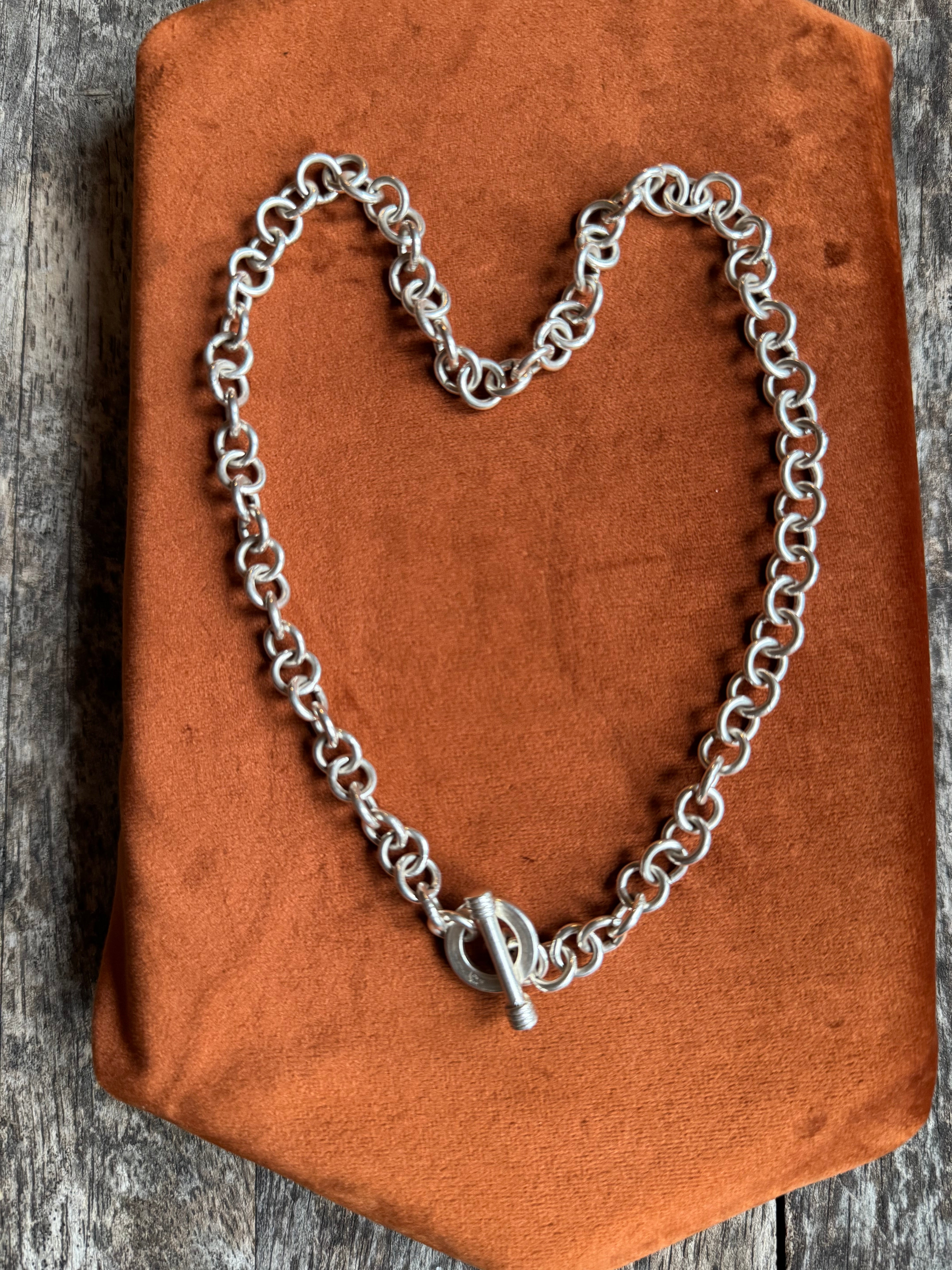 Vintage Sterling Silver 17” Round Cable Toggle Chain