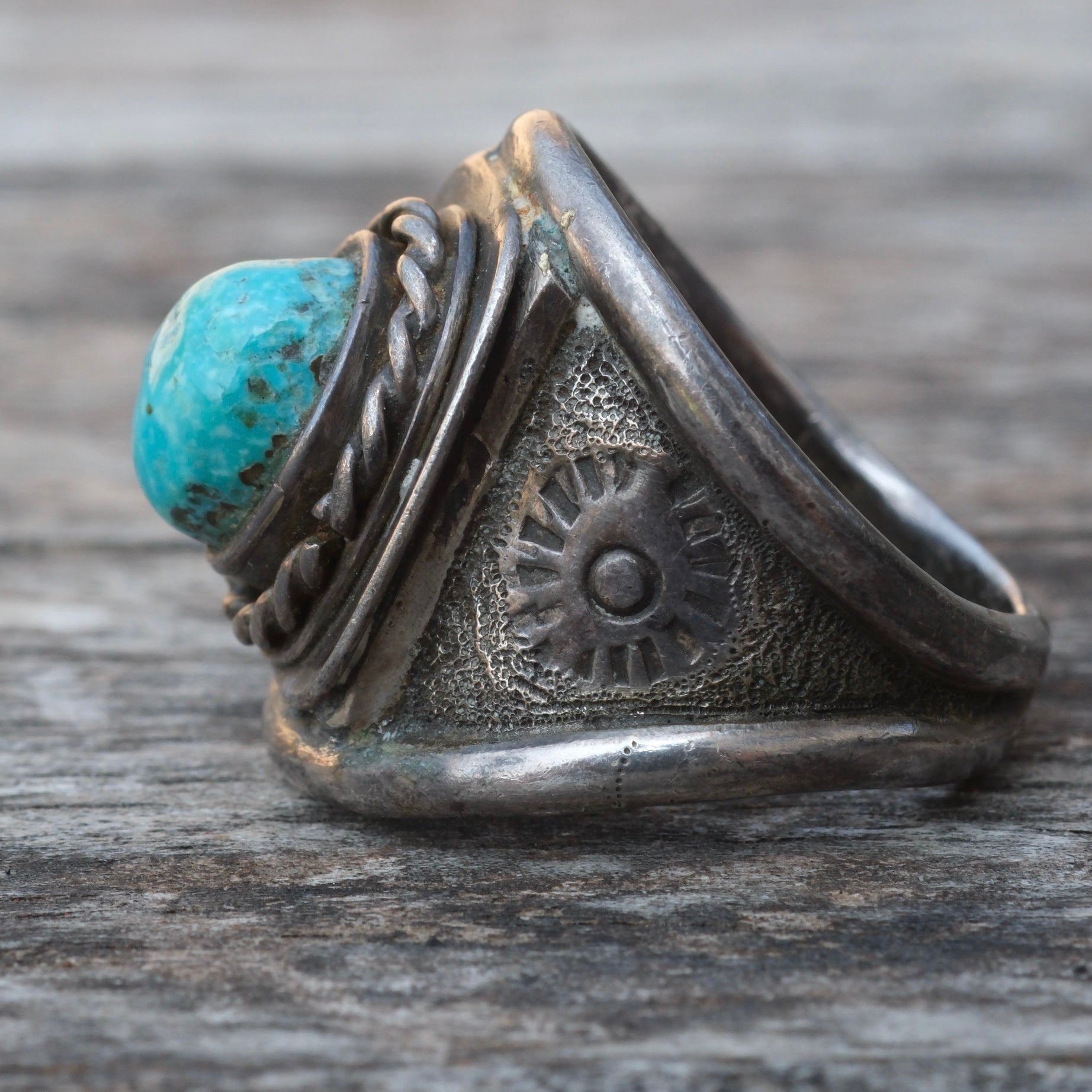Vintage Sterling Turquoise Stamped Band Ring 8.5