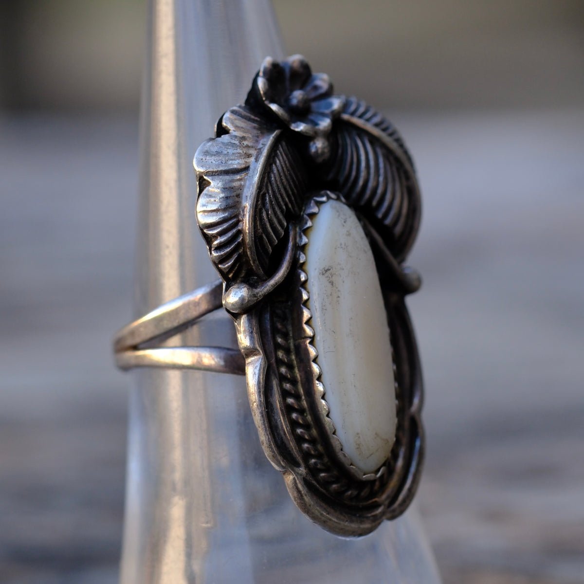 Vintage Sterling Mother Of Pearl Feather Ring 6.5