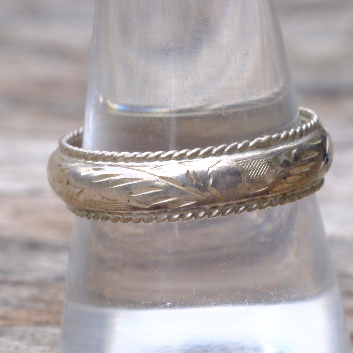 Vintage Sterling Silver Scroll Band Ring 10