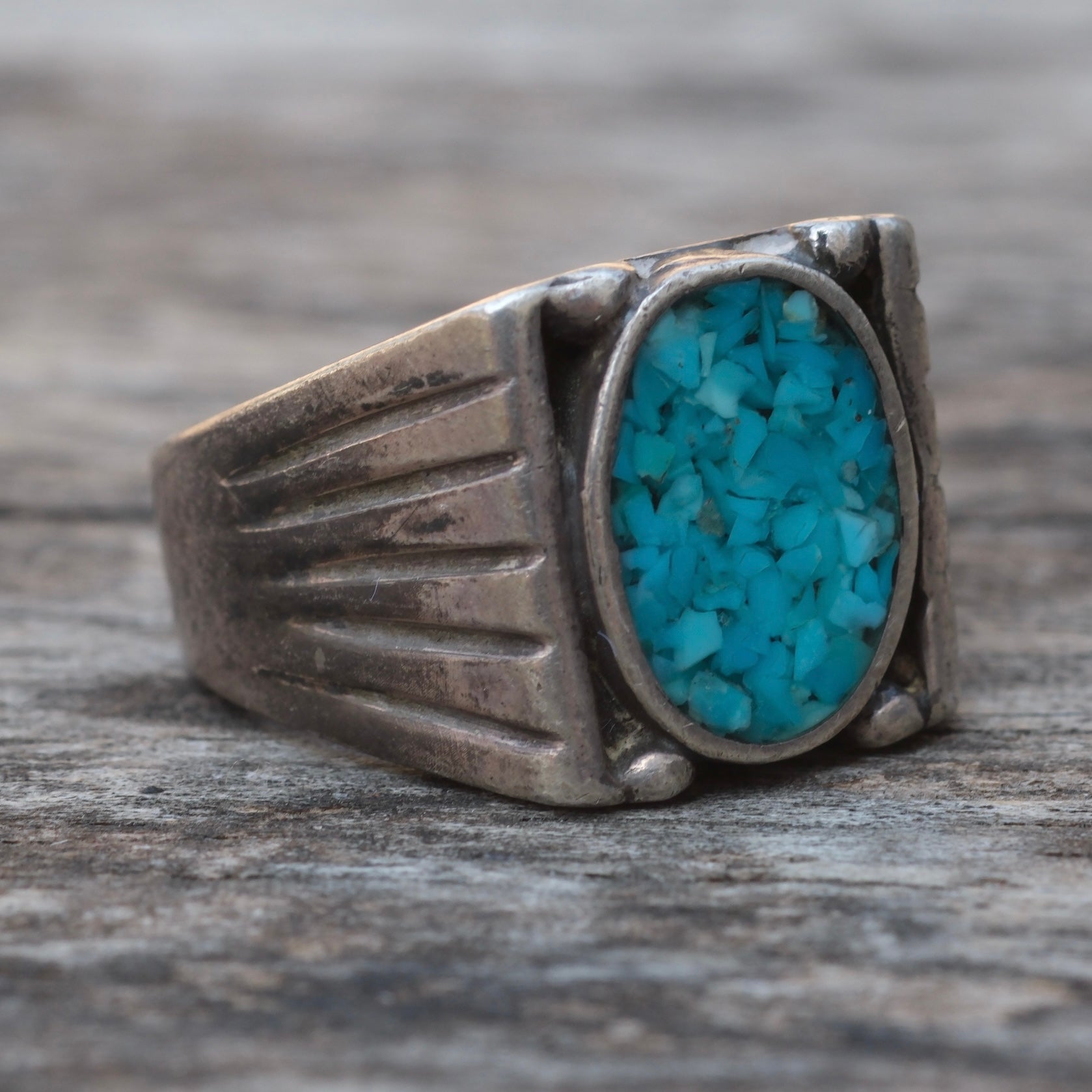 Vintage Sterling Crushed Turquoise Ribbed Band Ring 8.75