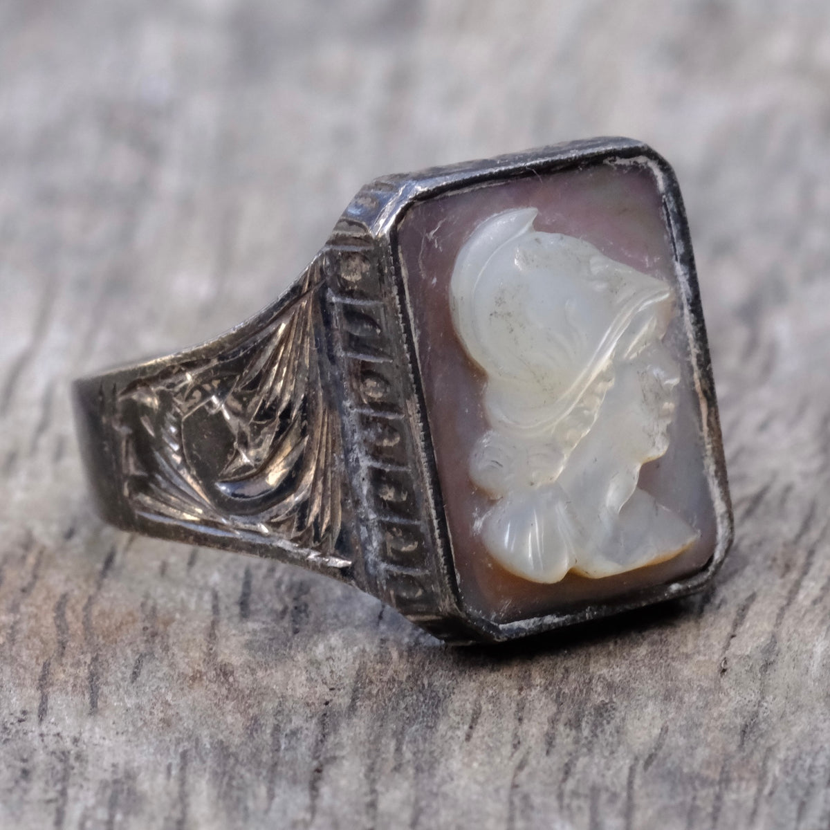 Vintage Sterling Abalone Cameo Signet Ring 10.75