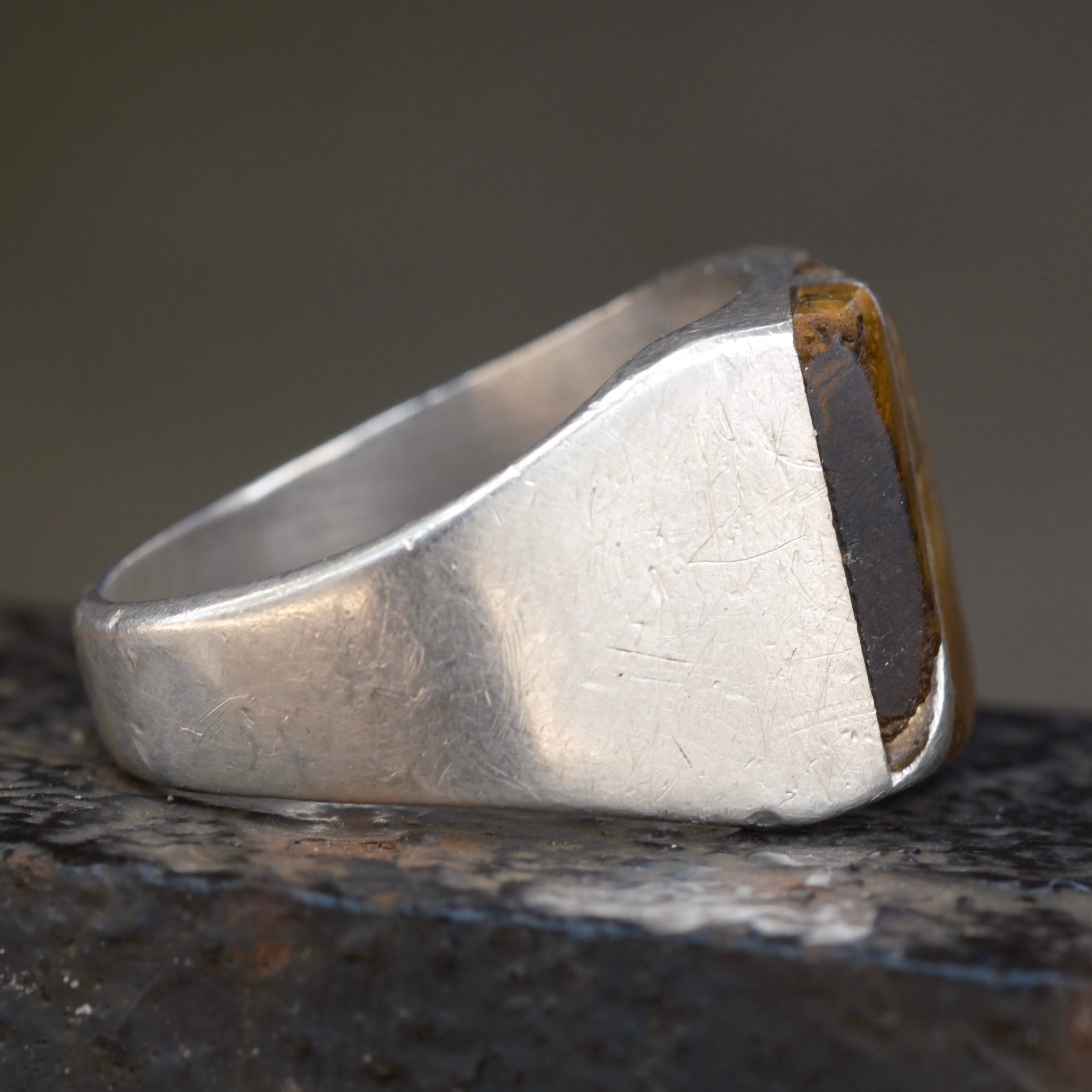 Vintage Sterling Tigers Eye Inlay Ring 11.75