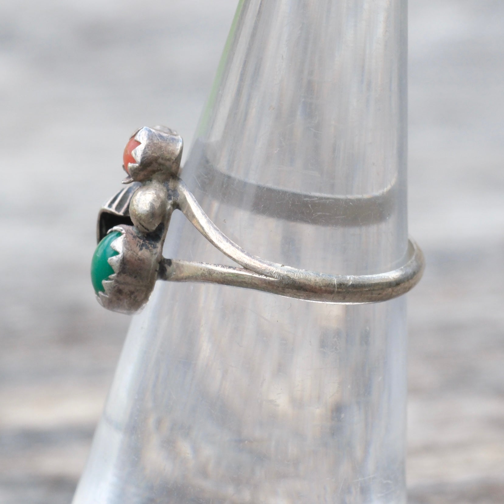 Vintage Sterling Turquoise and Coral Feather Ring 5