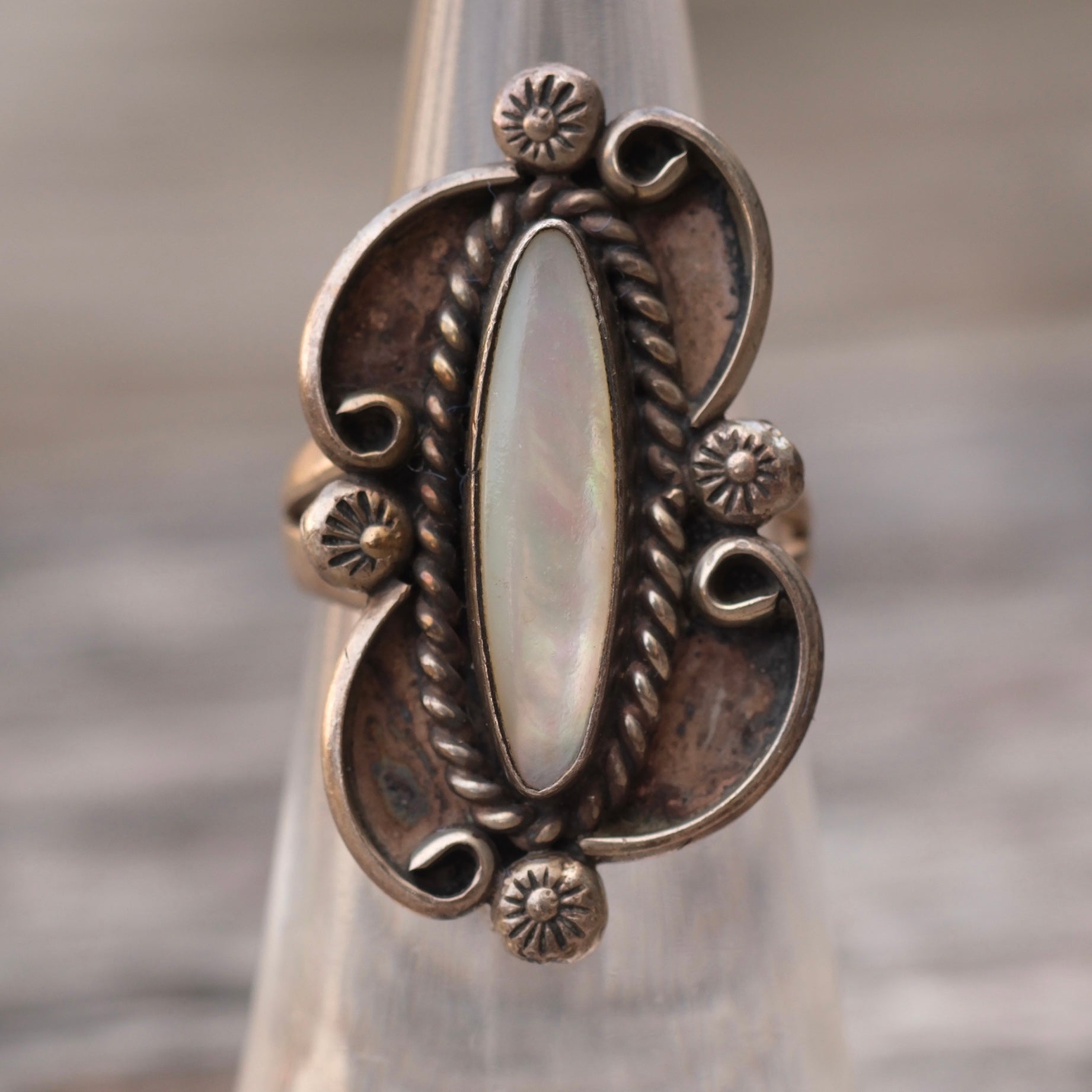 Vintage Sterling Mother Of Pearl Ring 5