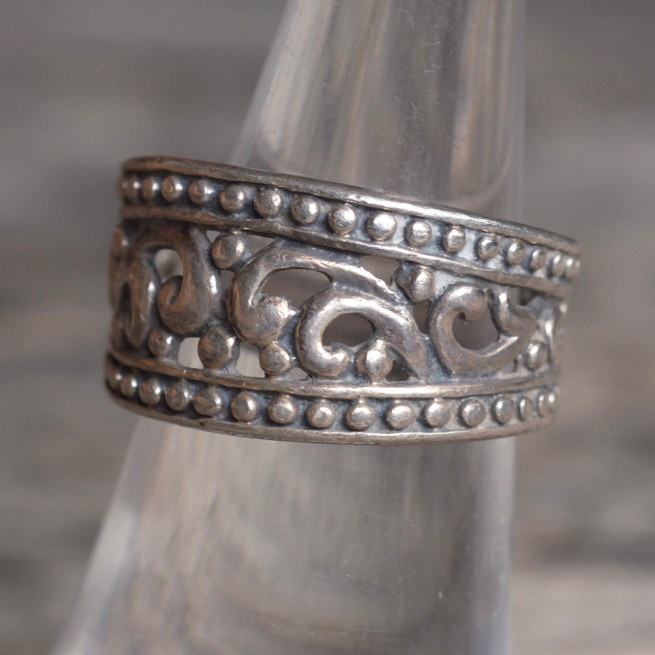 Vintage Sterling Silver Scroll Band Ring 6.75