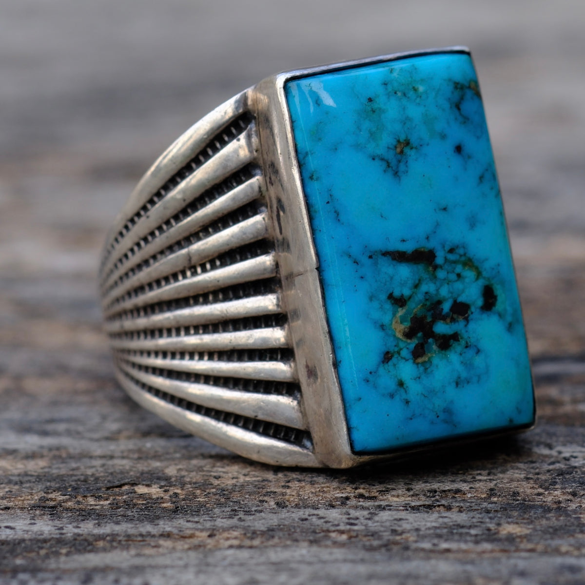 Vintage Sterling Turquoise Stamped Band Ring 9