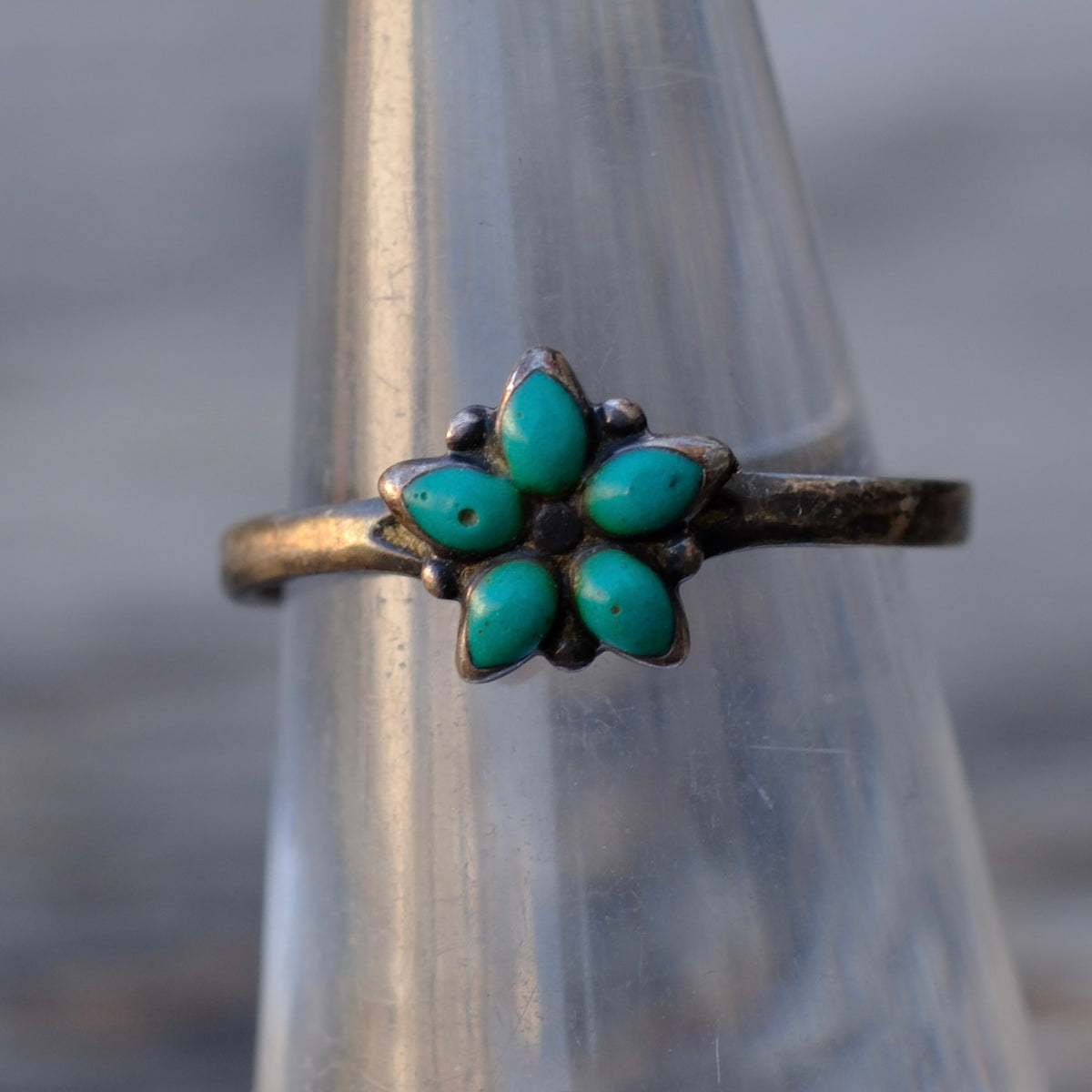 Vintage Sterling Small Turquoise Cluster Band 6
