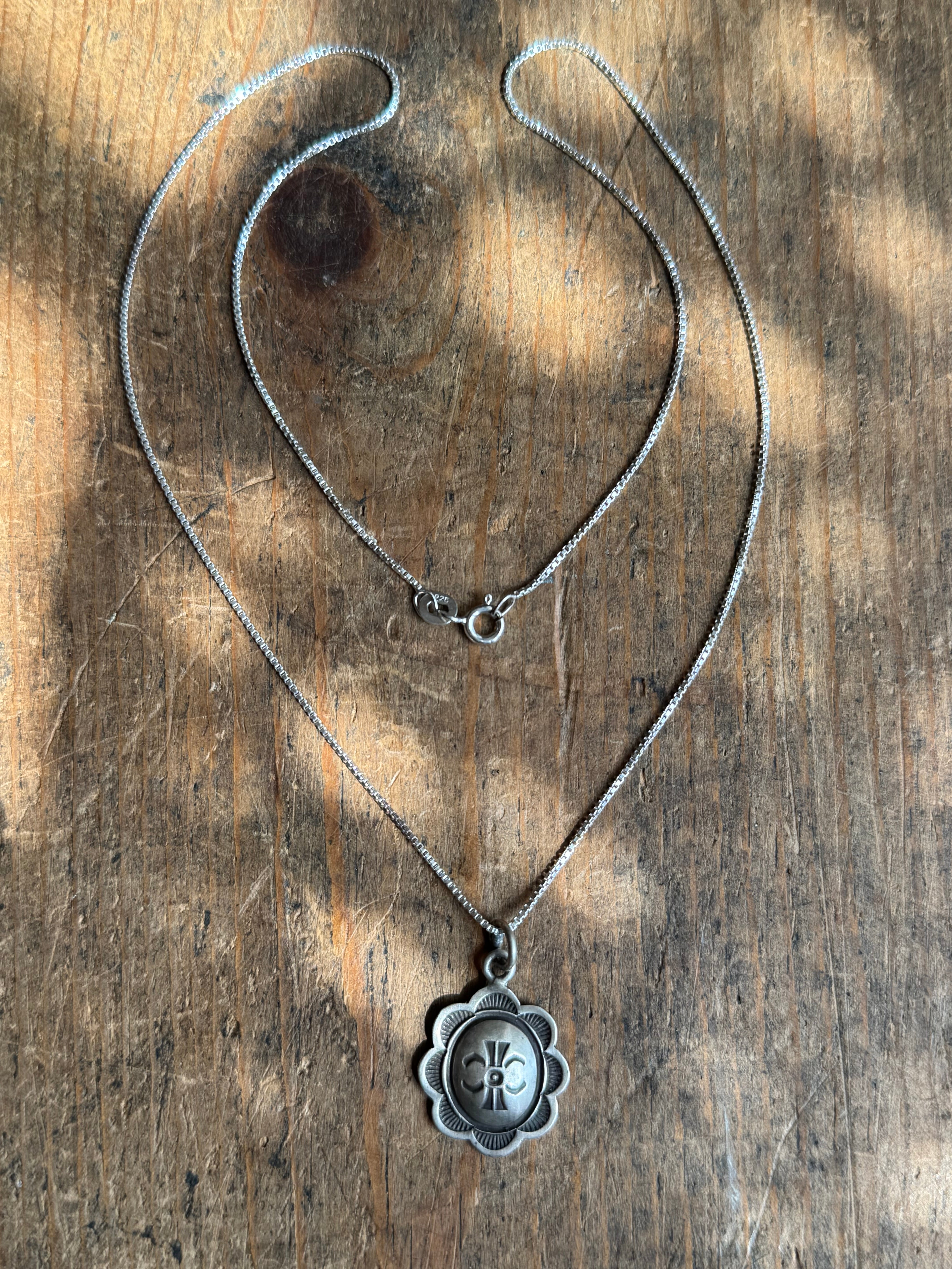 Vintage Sterling Silver Stamped Concho 18" Necklace