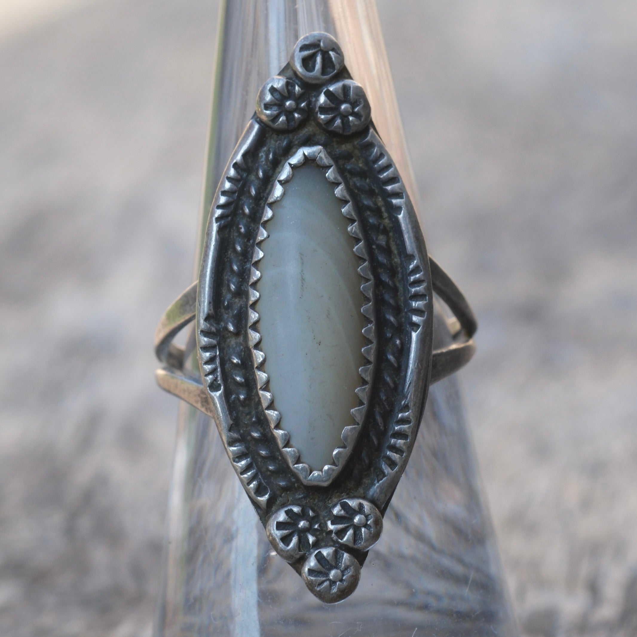 Vintage Sterling Mother Of Pearl Ring 7