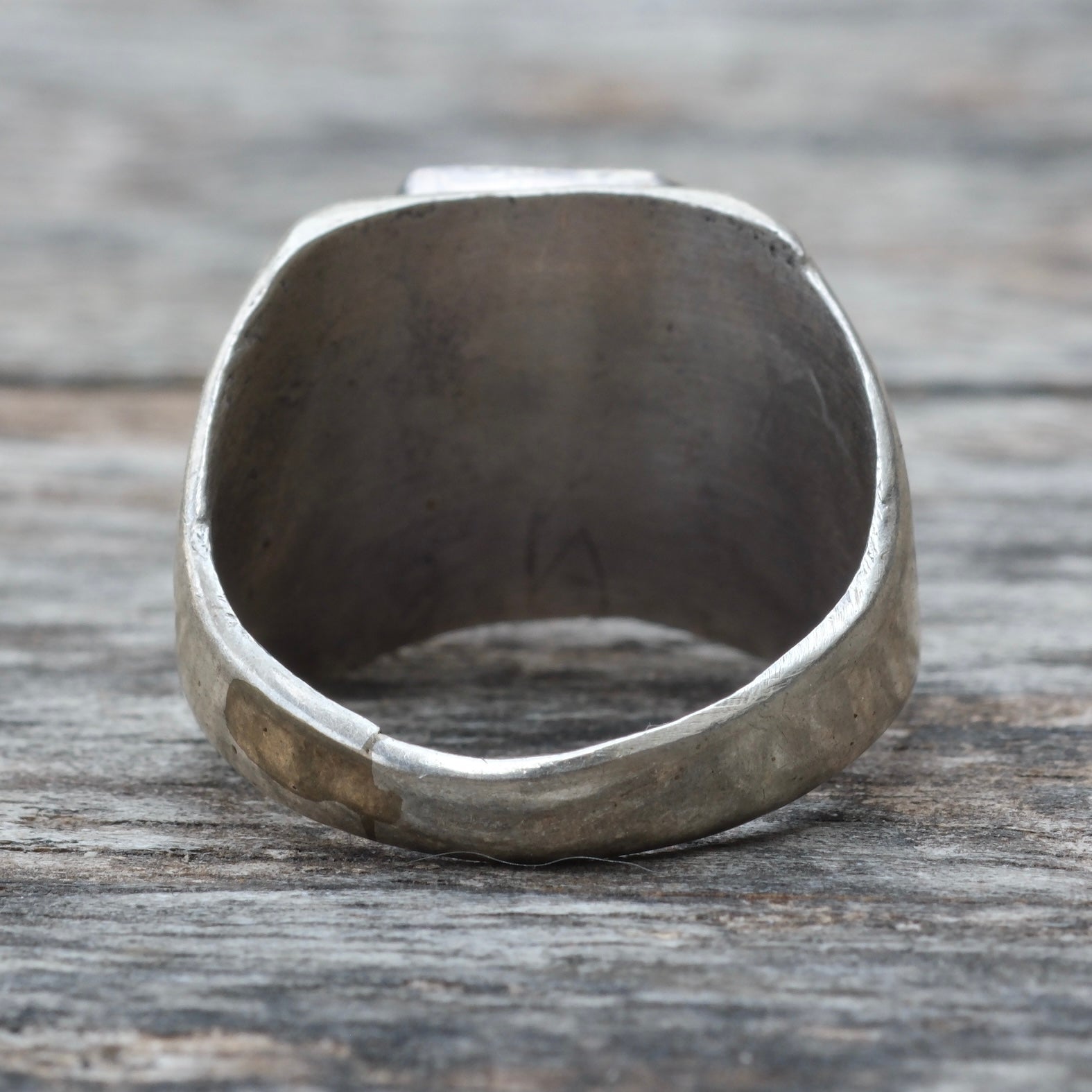 Vintage Sterling Turquoise Stamped Band Ring 7.75