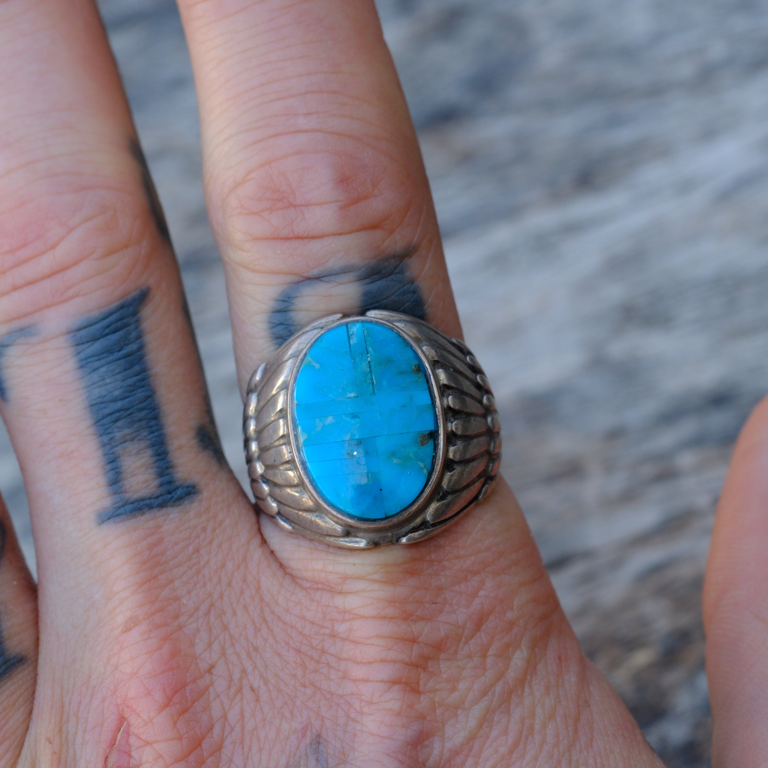 Vintage Sterling Turquoise Inlay Ribbed Band Ring 11.5