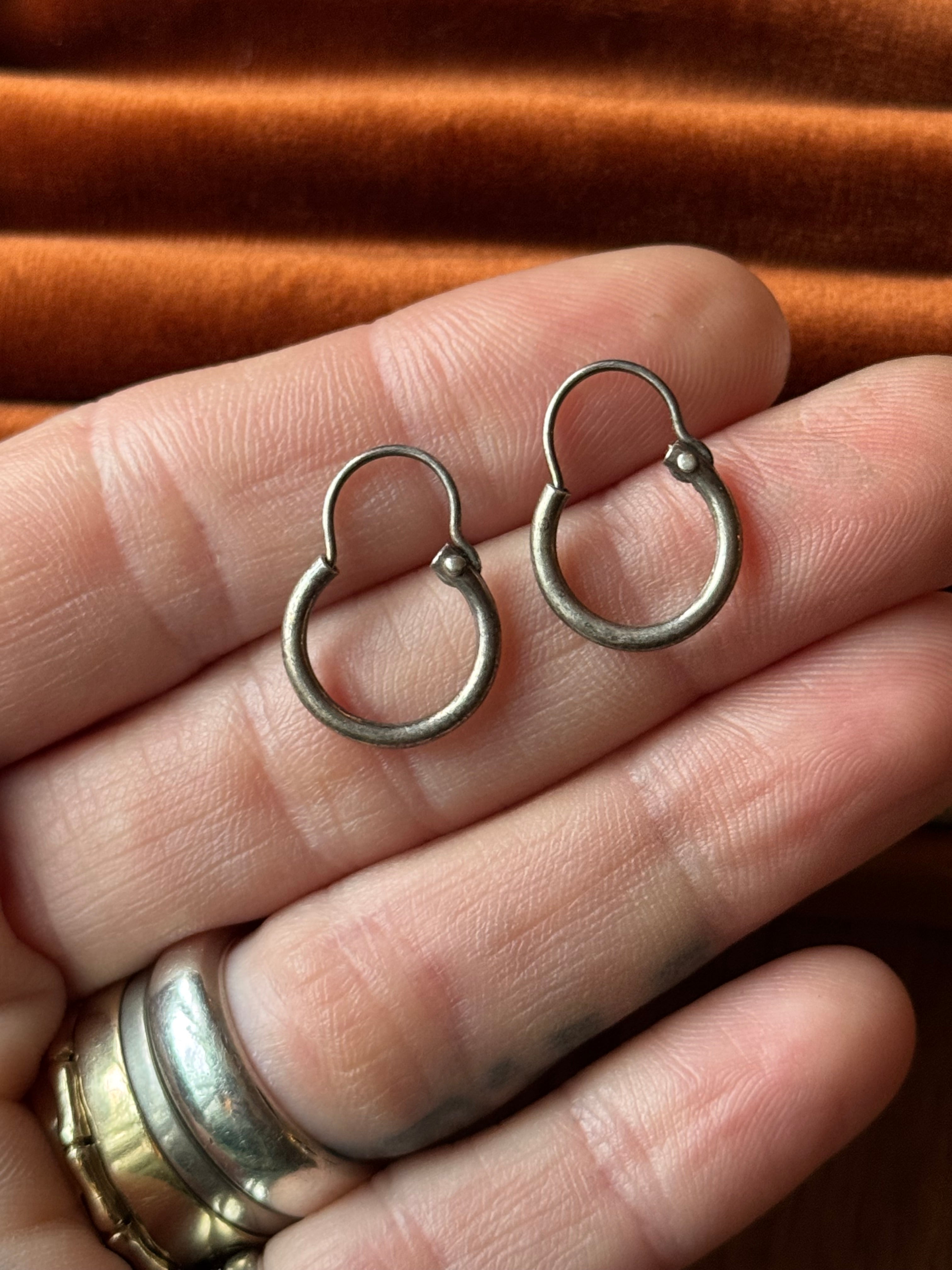 Vintage Sterling Silver Latch Hoops