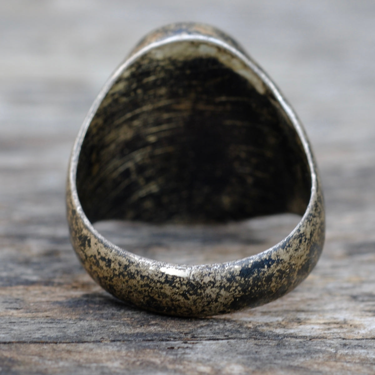Vintage Sterling Malachite Bells Trading Post Stamped V Ring 10