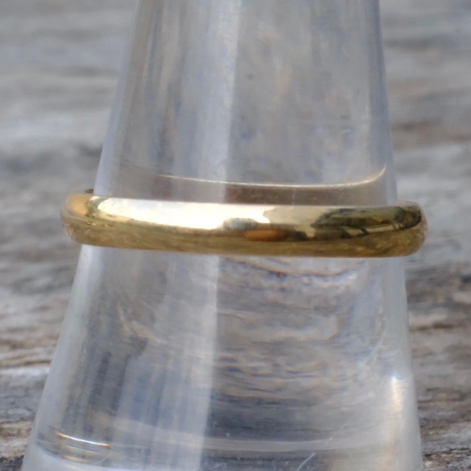 Vintage 14K Gold Band Ring 8.75