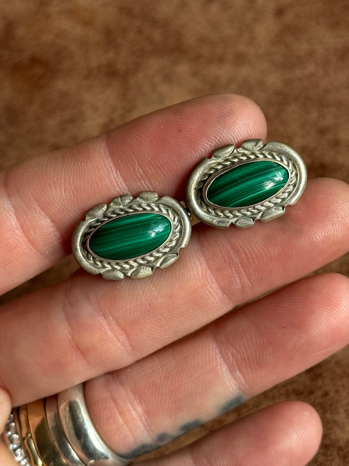 Vintage Sterling Silver Framed Malachite Cufflinks
