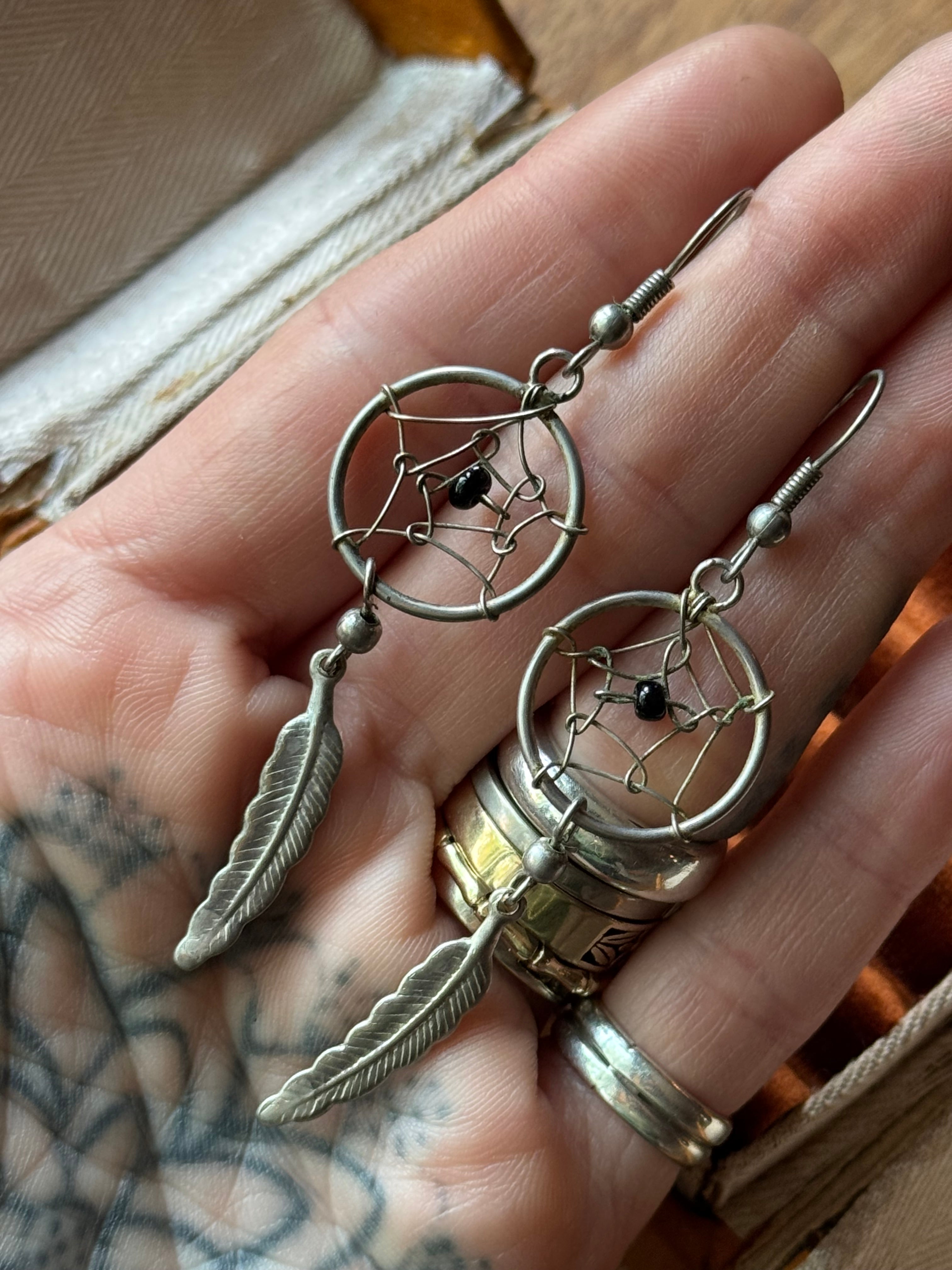 Vintage Sterling Silver Onyx Bead Dreamcatcher Feather Earrings