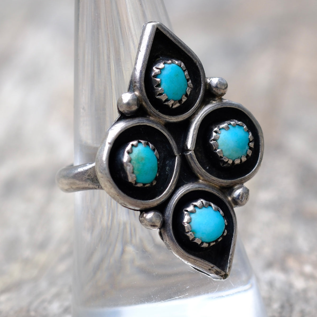 Vintage Sterling Turquoise Cluster Ring 8.25