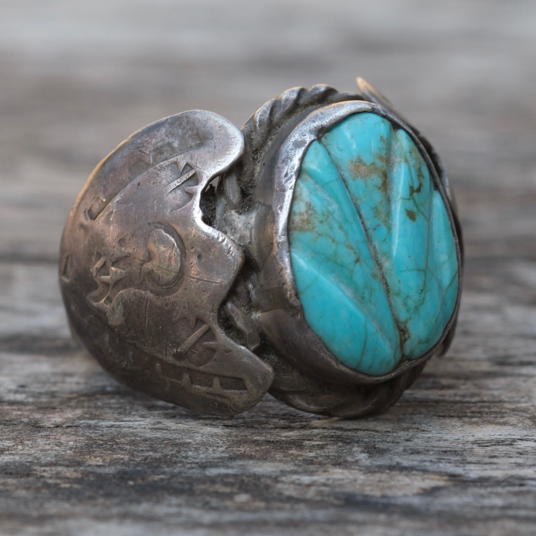 Vintage Sterling Carved Turquoise Ring 7