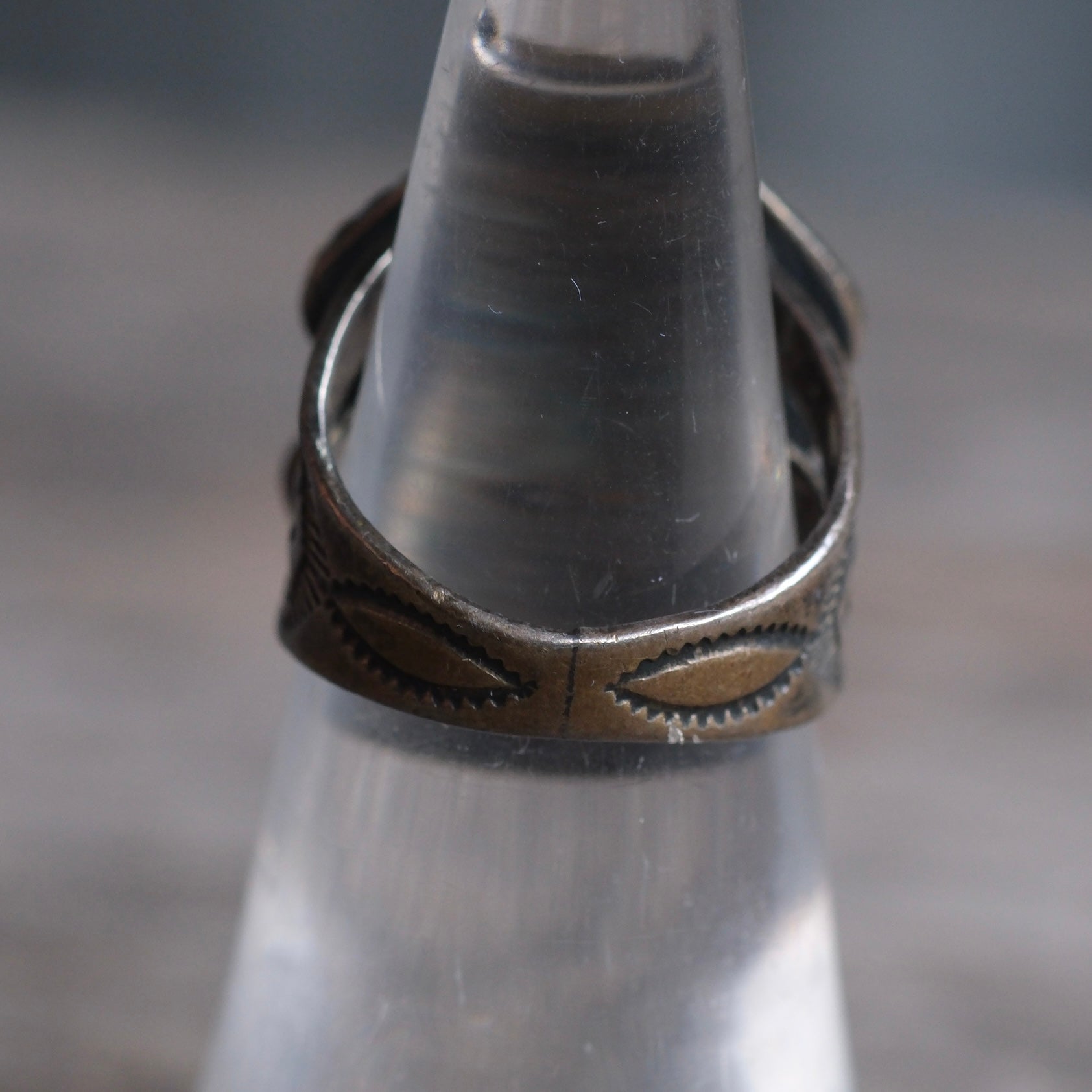 Vintage Sterling Turquoise Stamped Band Ring 5.25