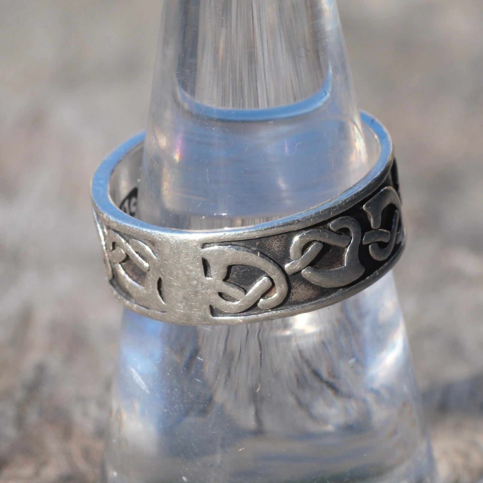 Vintage Sterling Silver Band Ring 7.5