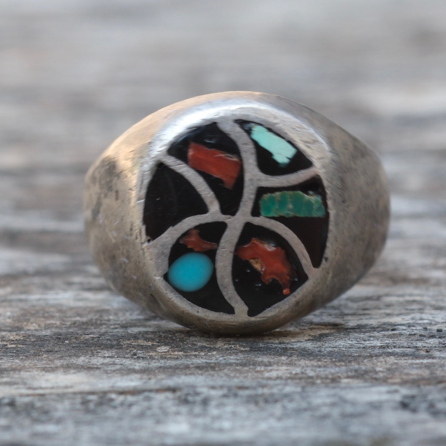 Vintage Sterling Turquoise and Coral Chip Inlay Ring 7.75