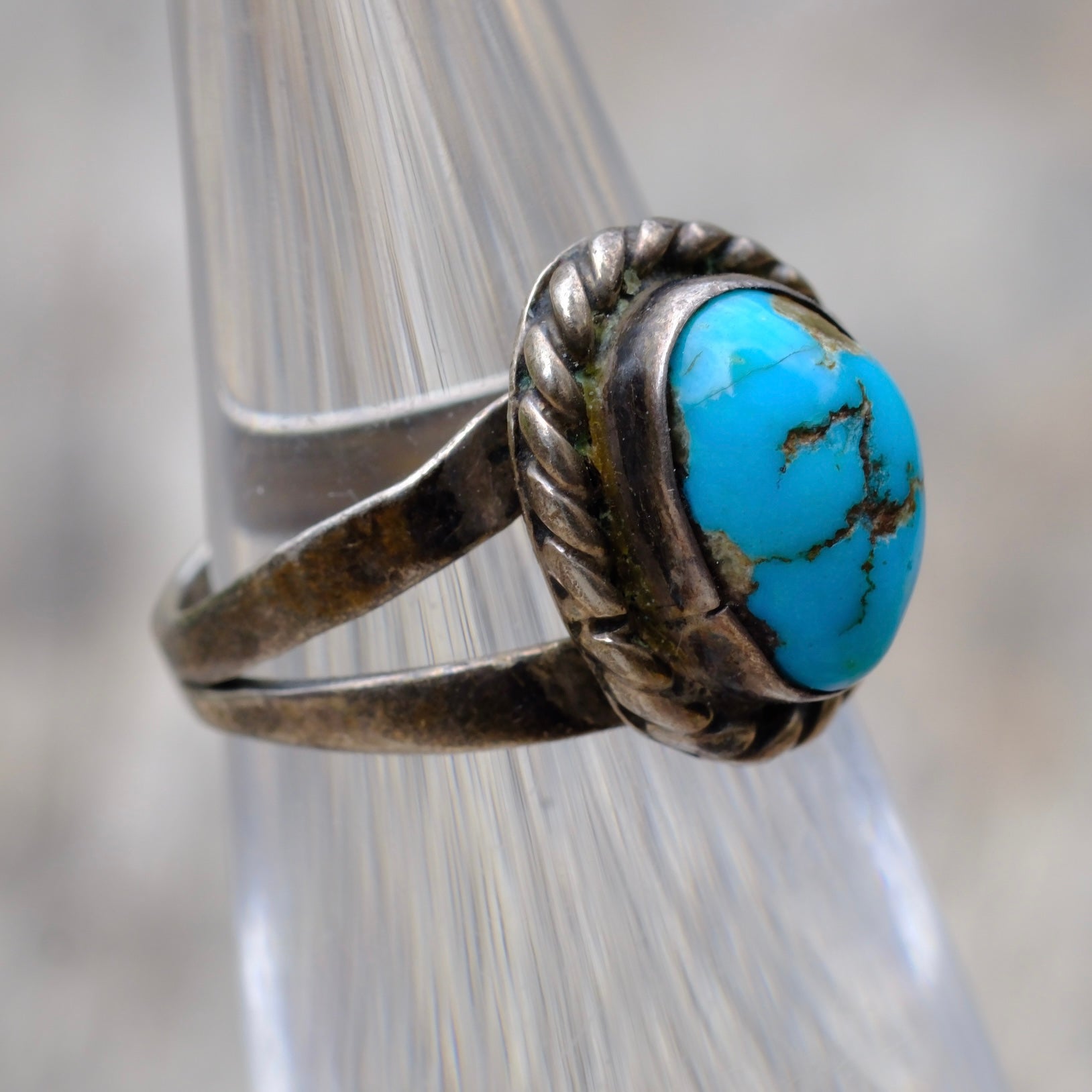 Vintage Sterling Turquoise Roper Ring 2.75