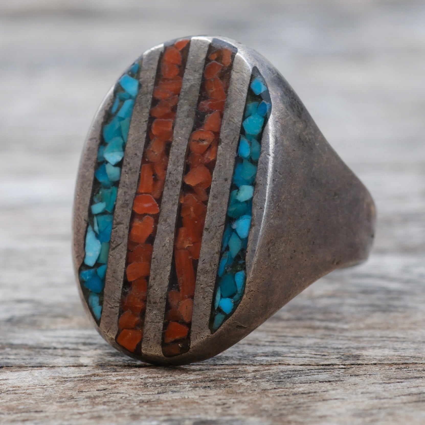 Vintage Sterling Crushed Turquoise and Coral Inlay Ring 11.5