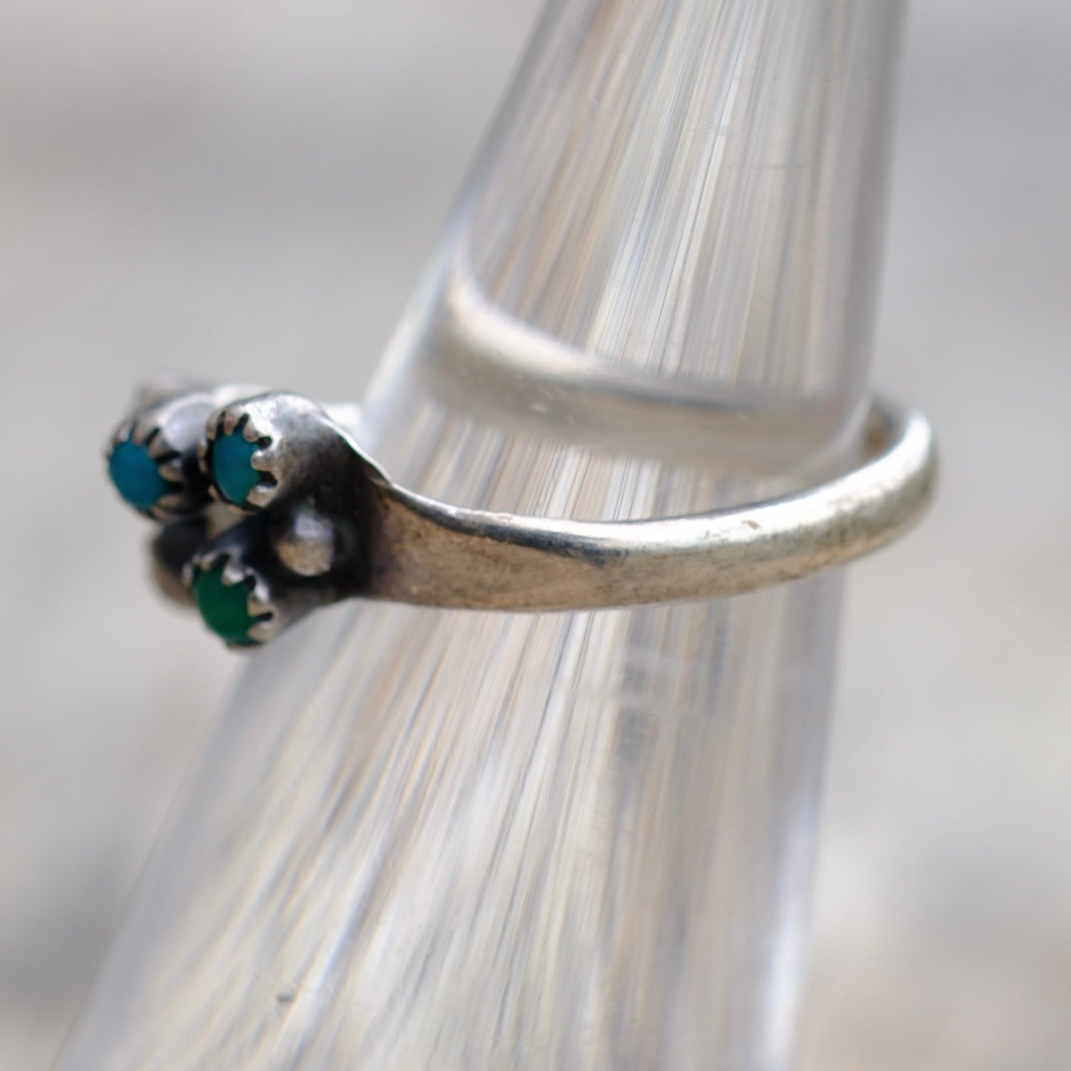 Vintage Sterling Turquoise Overpass Ring 4.75