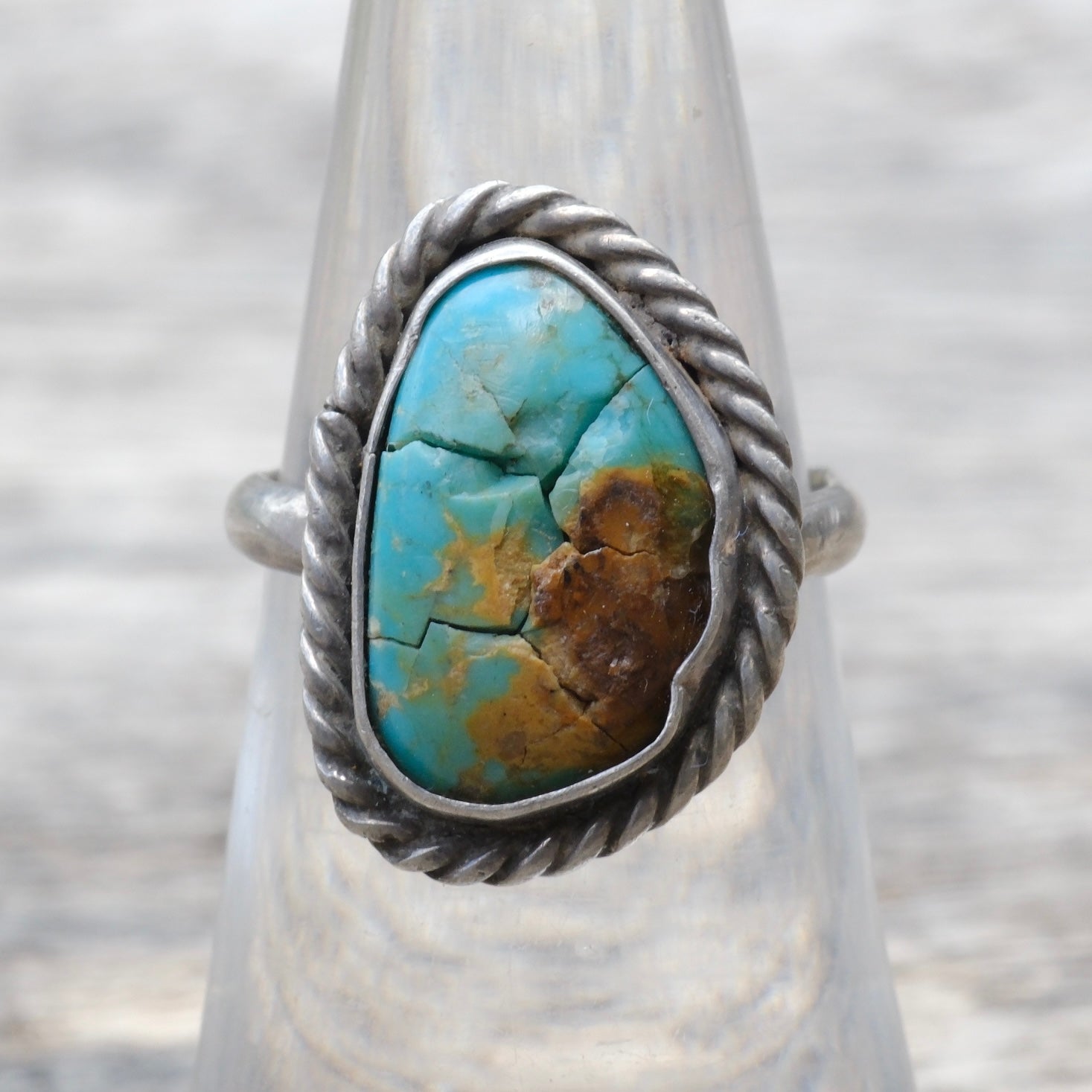 Vintage Sterling Turquoise Roper Ring 5.75