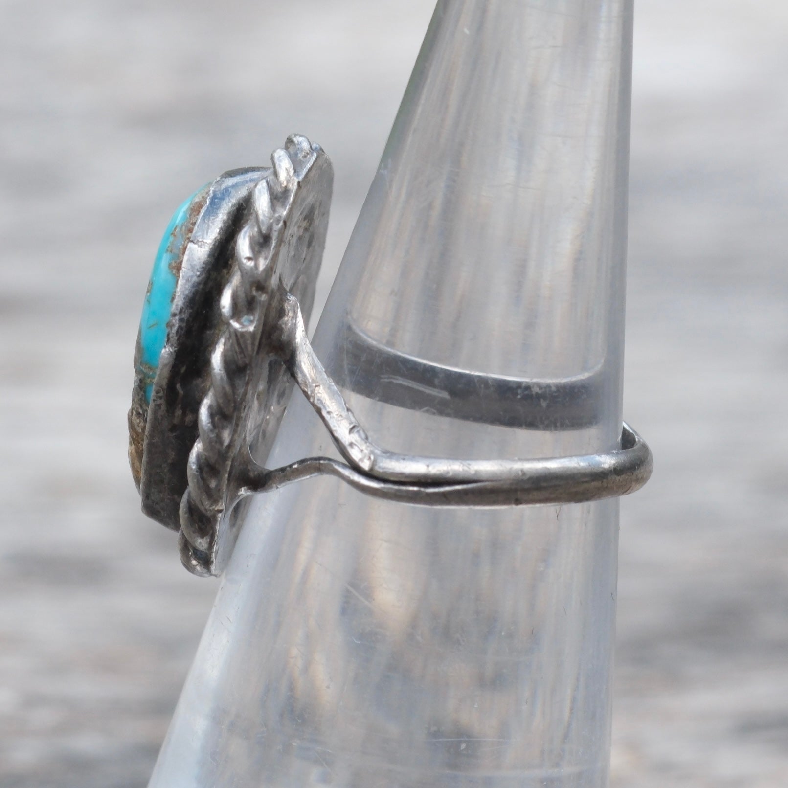 Vintage Sterling Turquoise Roper Ring 3.75
