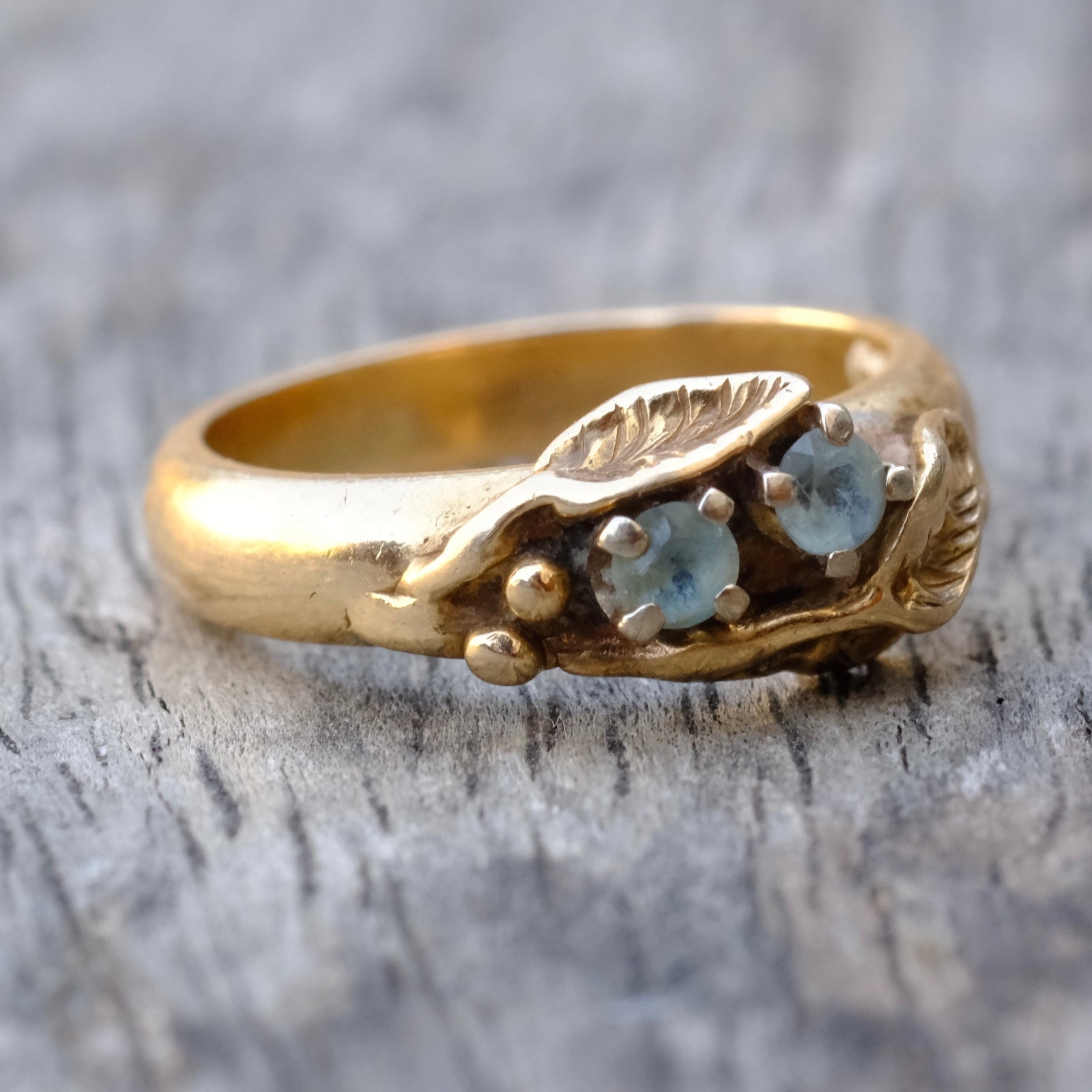 Vintage 14K Gold Aquamarine Leaf Ring 4.75
