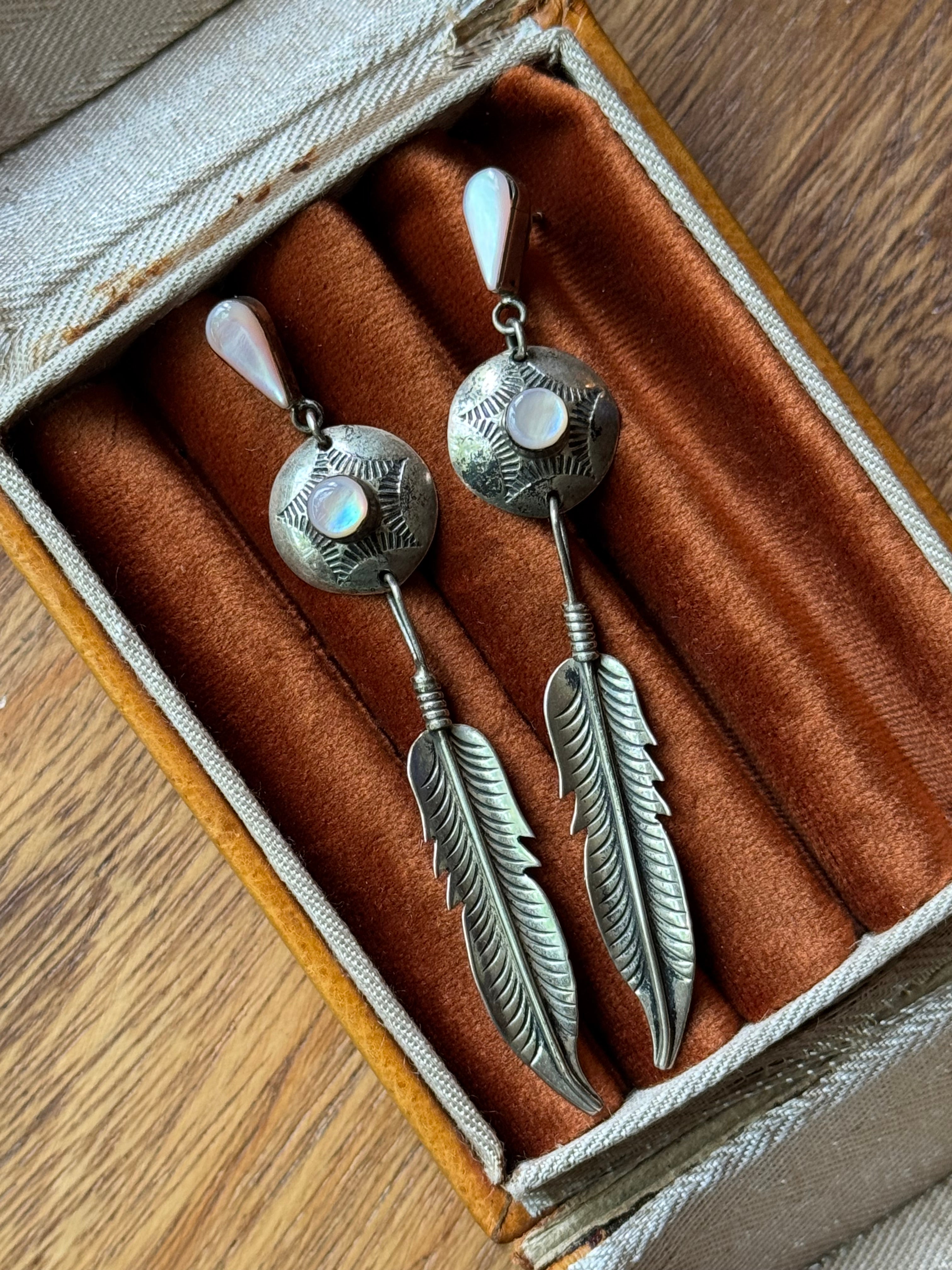 Vintage Sterling Silver Mother Of Pearl Concho Feather Earrings