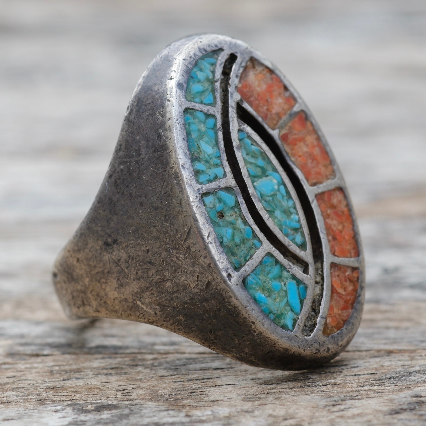 Vintage Sterling Crushed Turquoise and Coral Inlay Ring 9