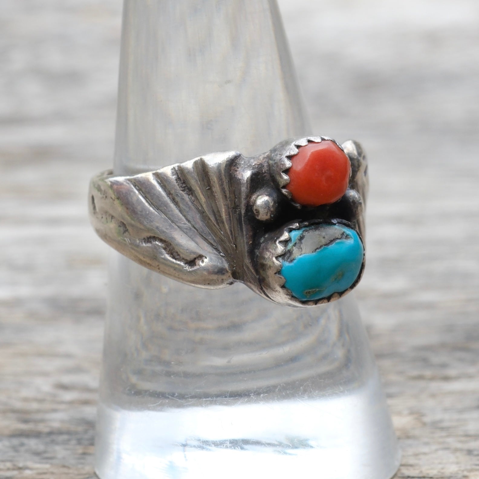 Vintage Sterling Turquoise and Coral Stamped Band Ring 8.75